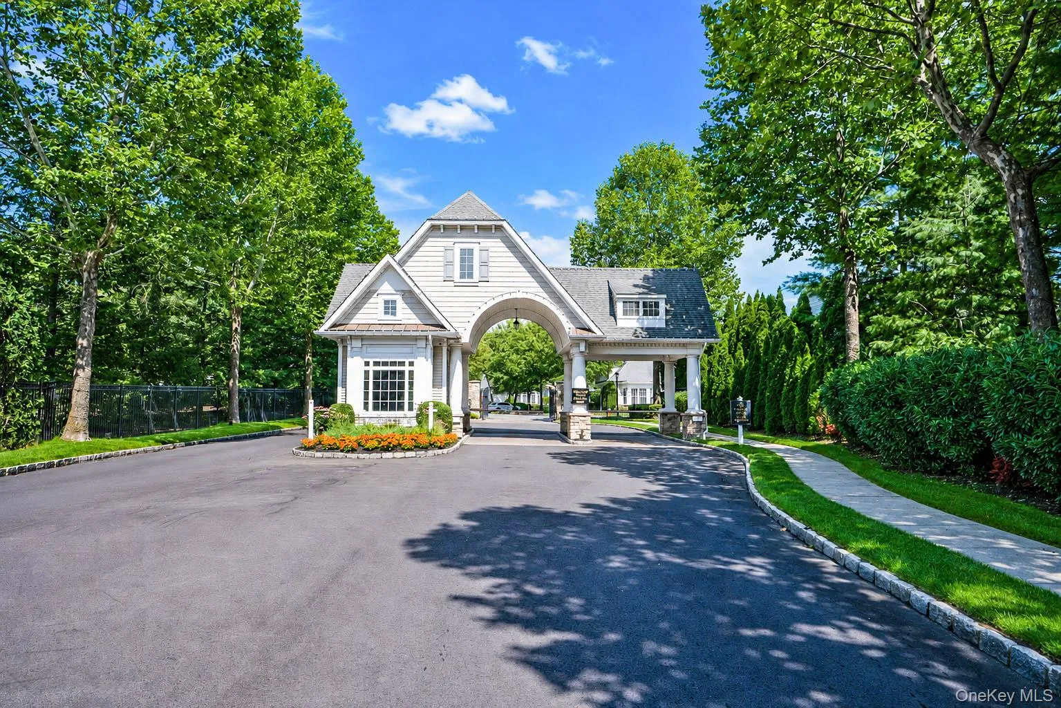 14 Concerto Drive, Brookhaven, NY, 2 Bedrooms Bedrooms, 8 Rooms Rooms,2 BathroomsBathrooms,Residential,For Rent,Concerto,0,1032348 14 Concerto Drive, Brookhaven, NY, 2 Bedrooms Bedrooms, 8 Rooms Rooms,2 BathroomsBathrooms,Residential,For Rent,Concerto,0,1032348