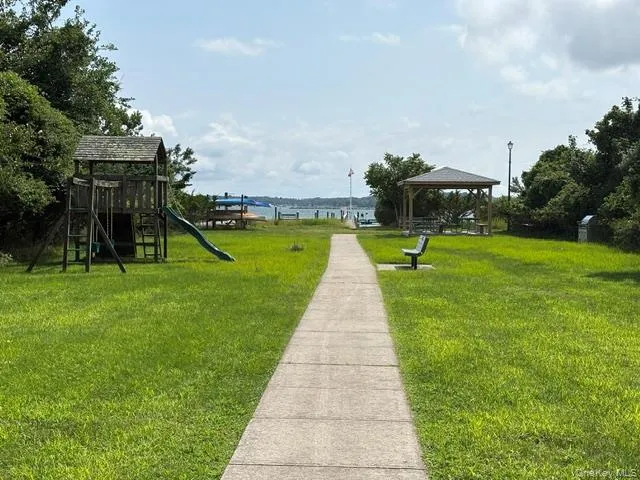 705 Gus Drive, Southold, NY, 4 Bedrooms Bedrooms, 10 Rooms Rooms,2 BathroomsBathrooms,Residential,For Rent,Gus,0,1032350 705 Gus Drive, Southold, NY, 4 Bedrooms Bedrooms, 10 Rooms Rooms,2 BathroomsBathrooms,Residential,For Rent,Gus,0,1032350