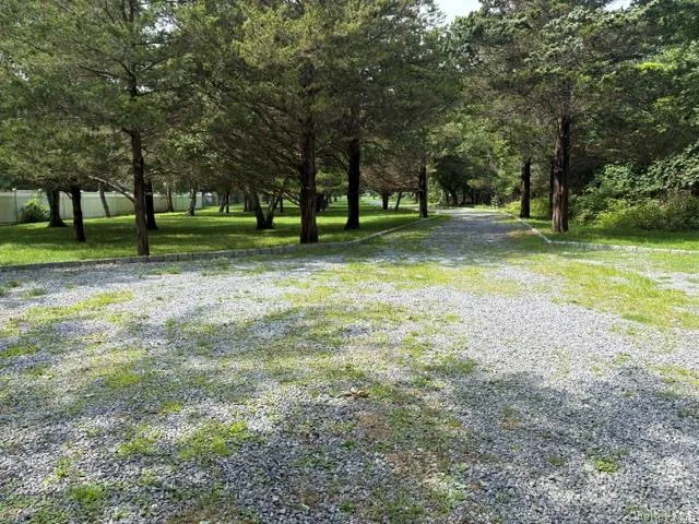 705 Gus Drive, Southold, NY, 4 Bedrooms Bedrooms, 10 Rooms Rooms,2 BathroomsBathrooms,Residential,For Rent,Gus,0,1032350 705 Gus Drive, Southold, NY, 4 Bedrooms Bedrooms, 10 Rooms Rooms,2 BathroomsBathrooms,Residential,For Rent,Gus,0,1032350