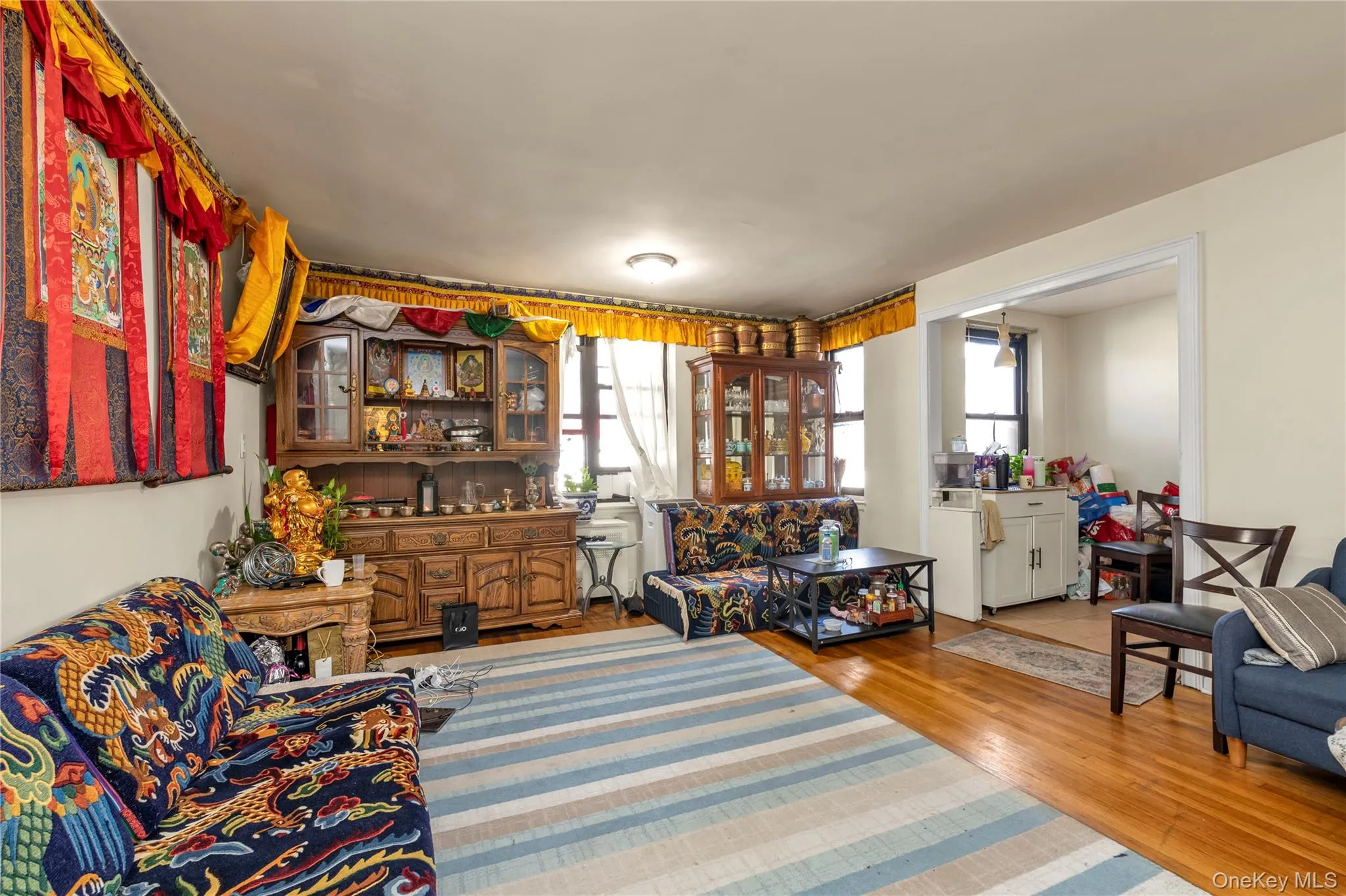 42-02 Layton Street, New York, NY, 2 Bedrooms Bedrooms, 3 Rooms Rooms,1 BathroomBathrooms,Residential,For Rent,Layton,0,1032355 42-02 Layton Street, New York, NY, 2 Bedrooms Bedrooms, 3 Rooms Rooms,1 BathroomBathrooms,Residential,For Rent,Layton,0,1032355