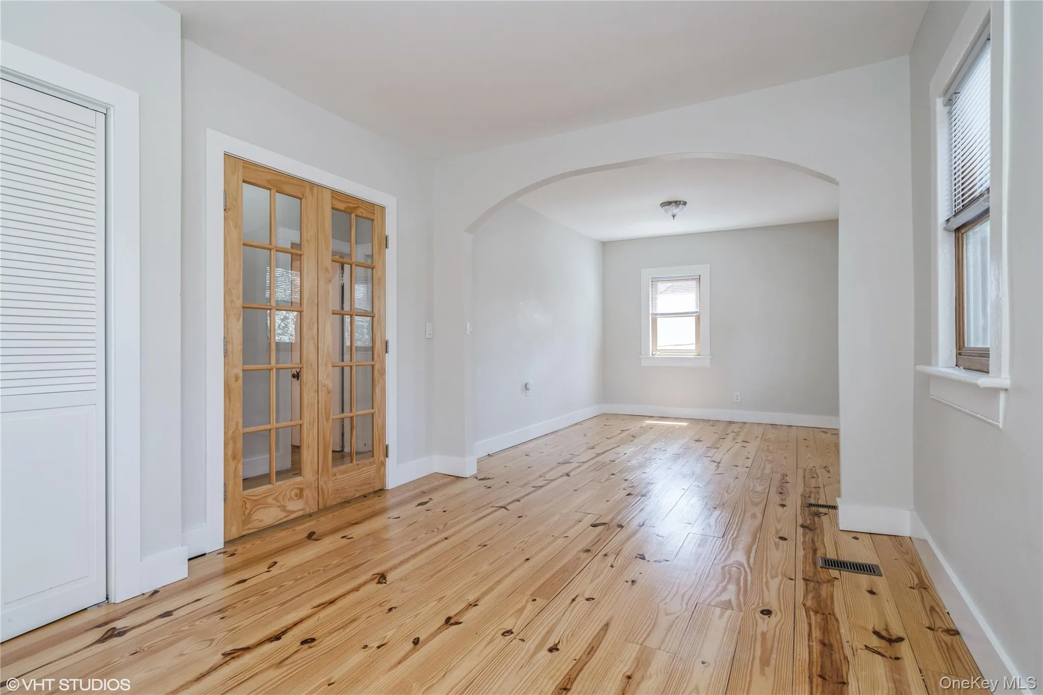 1392 Kings Highway, Chester Town, NY, 2 Bedrooms Bedrooms, 6 Rooms Rooms,1 BathroomBathrooms,Residential Lease,For Rent,Kings,0,1032356 1392 Kings Highway, Chester Town, NY, 2 Bedrooms Bedrooms, 6 Rooms Rooms,1 BathroomBathrooms,Residential Lease,For Rent,Kings,0,1032356