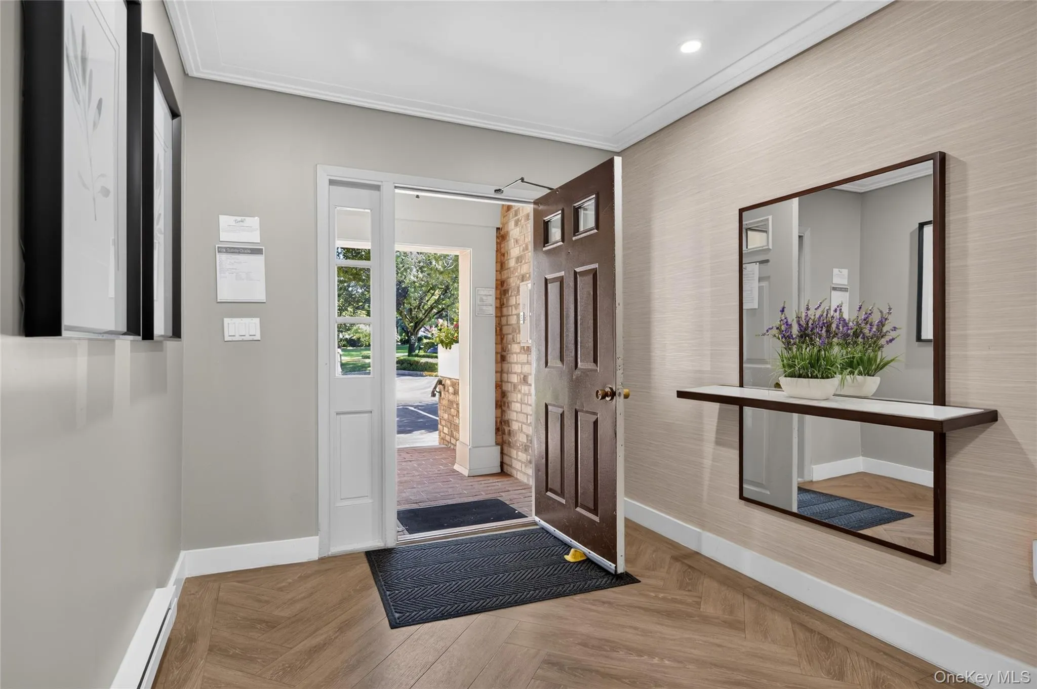 20550 Brian Crescent, New York, NY, 1 Bedroom Bedrooms, 3 Rooms Rooms,1 BathroomBathrooms,Residential,For Rent,Brian,0,1032358 20550 Brian Crescent, New York, NY, 1 Bedroom Bedrooms, 3 Rooms Rooms,1 BathroomBathrooms,Residential,For Rent,Brian,0,1032358