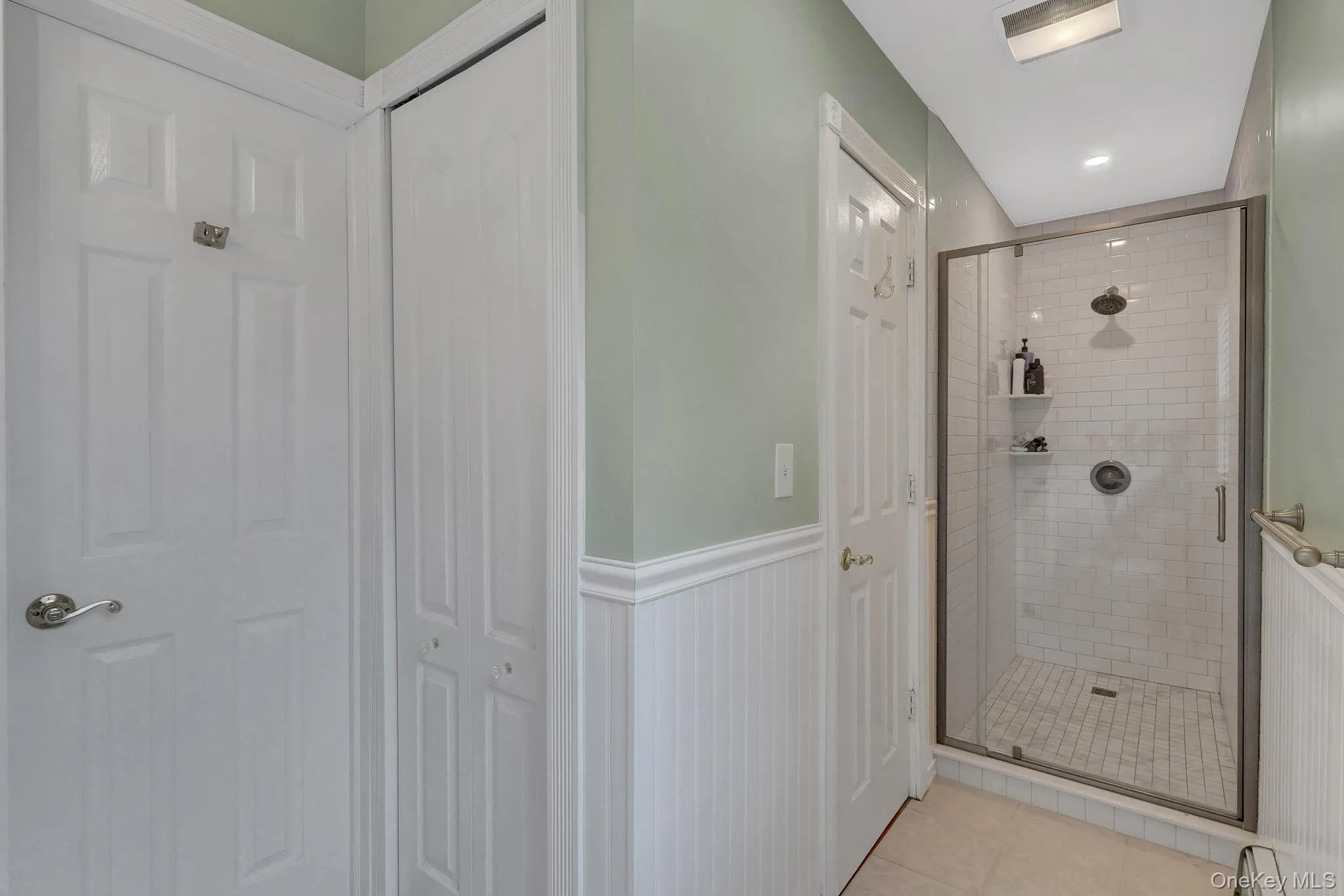 121 Wright Avenue, Babylon, NY, 4 Bedrooms Bedrooms, 7 Rooms Rooms,4 BathroomsBathrooms,Residential,For Rent,Wright,0,1032359 121 Wright Avenue, Babylon, NY, 4 Bedrooms Bedrooms, 7 Rooms Rooms,4 BathroomsBathrooms,Residential,For Rent,Wright,0,1032359
