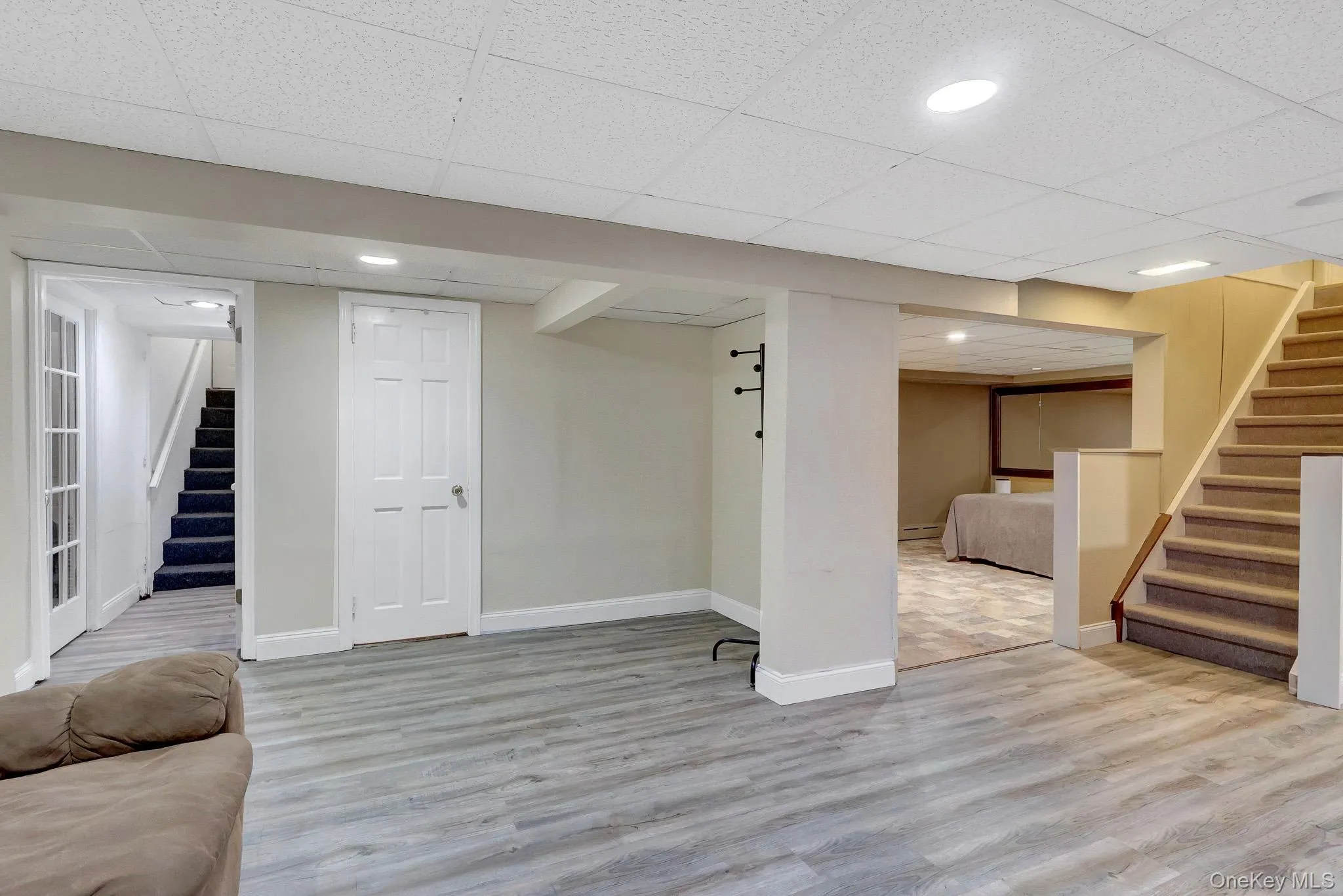 121 Wright Avenue, Babylon, NY, 4 Bedrooms Bedrooms, 7 Rooms Rooms,4 BathroomsBathrooms,Residential,For Rent,Wright,0,1032359 121 Wright Avenue, Babylon, NY, 4 Bedrooms Bedrooms, 7 Rooms Rooms,4 BathroomsBathrooms,Residential,For Rent,Wright,0,1032359