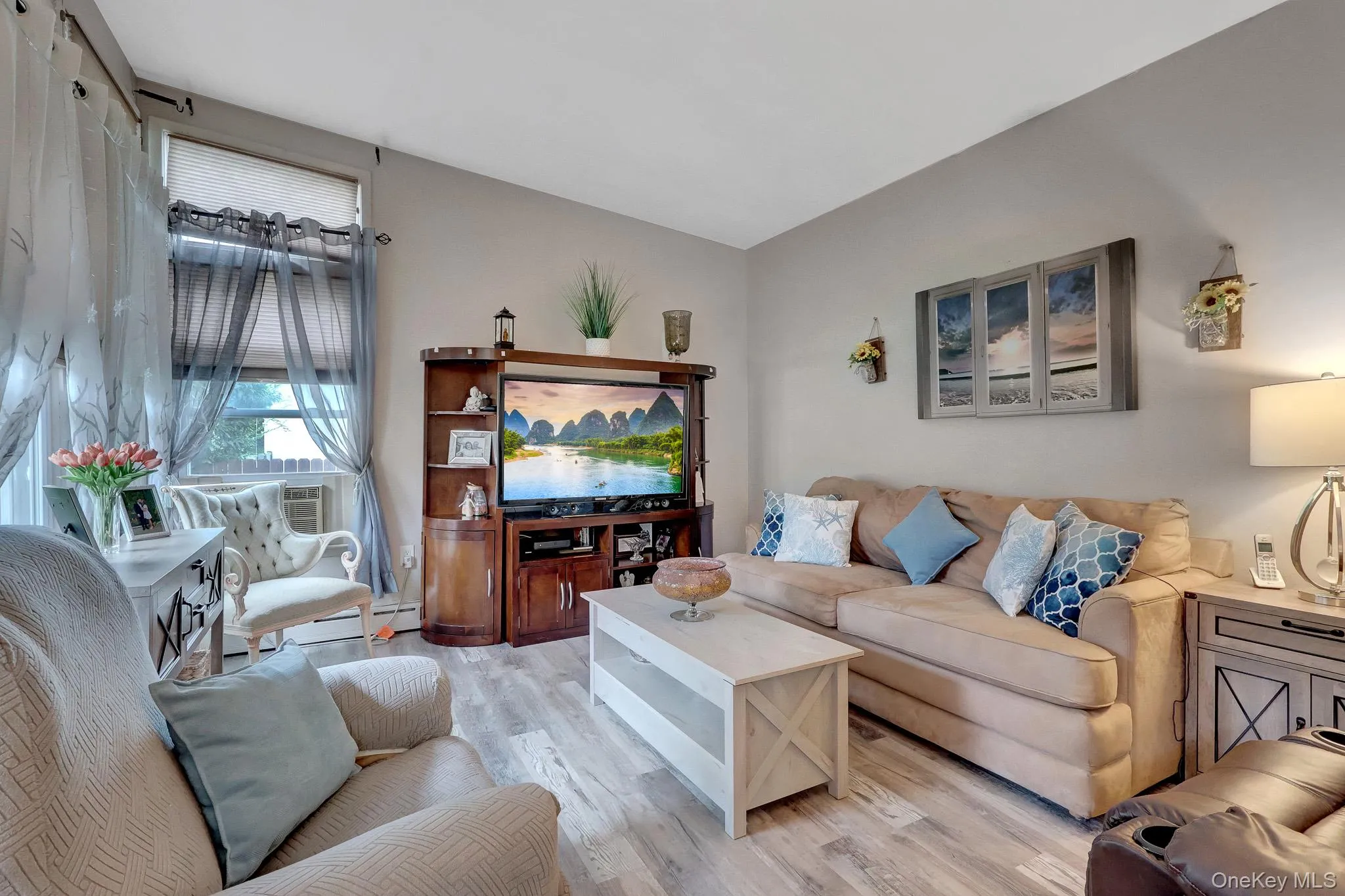 121 Wright Avenue, Babylon, NY, 4 Bedrooms Bedrooms, 7 Rooms Rooms,4 BathroomsBathrooms,Residential,For Rent,Wright,0,1032359 121 Wright Avenue, Babylon, NY, 4 Bedrooms Bedrooms, 7 Rooms Rooms,4 BathroomsBathrooms,Residential,For Rent,Wright,0,1032359