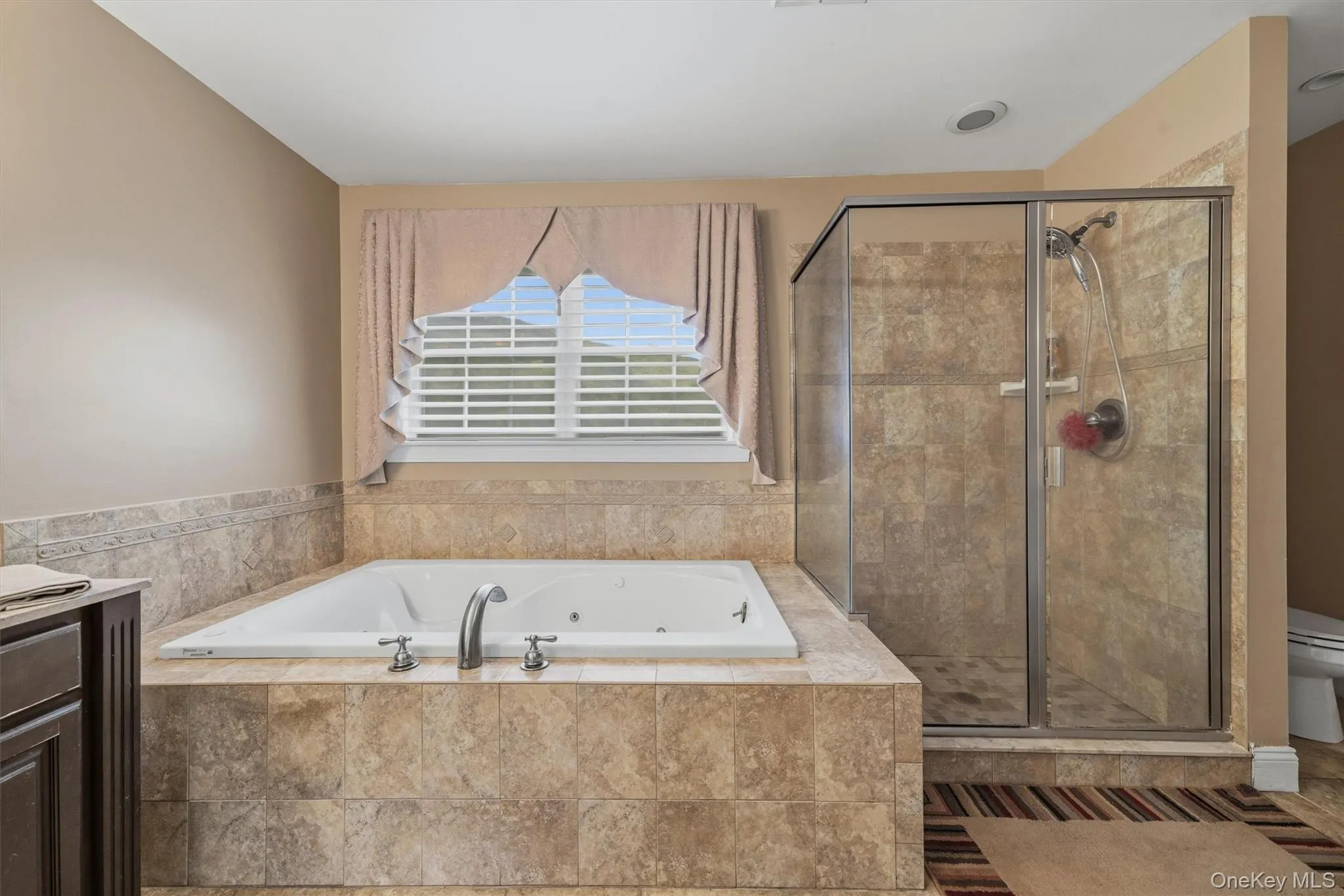 7 Seaman Court, Woodbury, NY, 4 Bedrooms Bedrooms, 11 Rooms Rooms,2 BathroomsBathrooms,Residential,For Rent,Seaman,0,1032361 7 Seaman Court, Woodbury, NY, 4 Bedrooms Bedrooms, 11 Rooms Rooms,2 BathroomsBathrooms,Residential,For Rent,Seaman,0,1032361