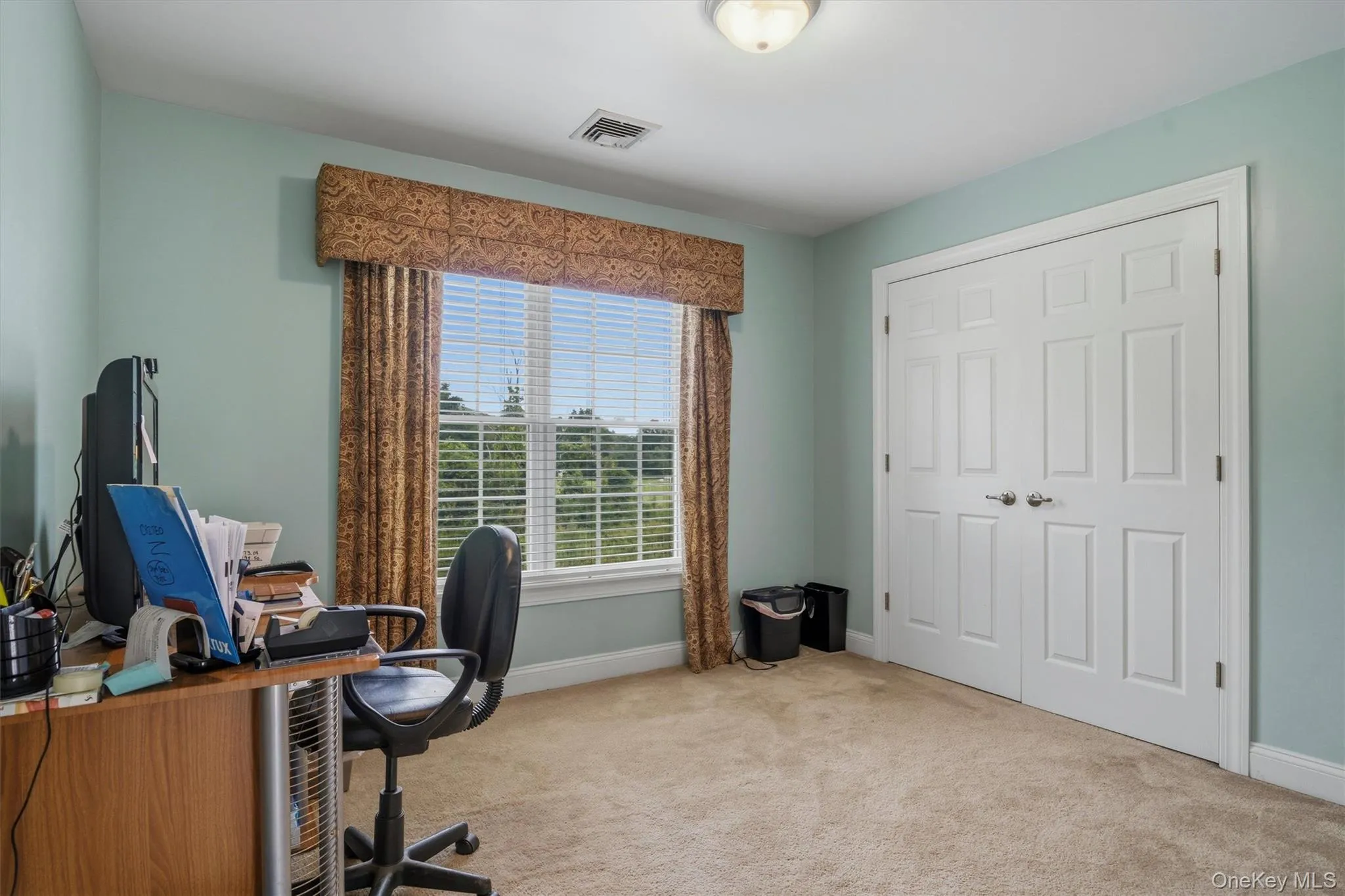 7 Seaman Court, Woodbury, NY, 4 Bedrooms Bedrooms, 11 Rooms Rooms,2 BathroomsBathrooms,Residential,For Rent,Seaman,0,1032361 7 Seaman Court, Woodbury, NY, 4 Bedrooms Bedrooms, 11 Rooms Rooms,2 BathroomsBathrooms,Residential,For Rent,Seaman,0,1032361
