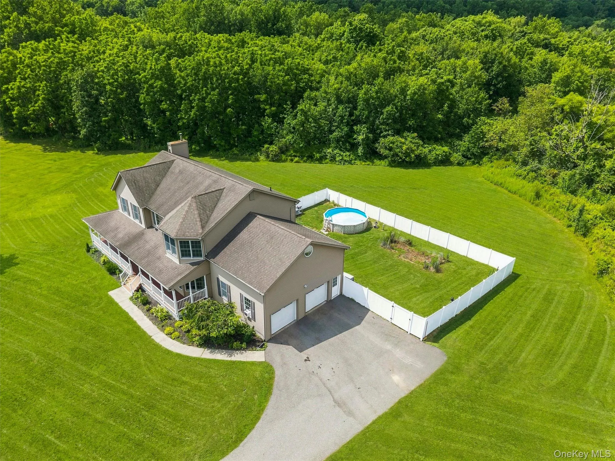 7 Seaman Court, Woodbury, NY, 4 Bedrooms Bedrooms, 11 Rooms Rooms,2 BathroomsBathrooms,Residential,For Rent,Seaman,0,1032361 7 Seaman Court, Woodbury, NY, 4 Bedrooms Bedrooms, 11 Rooms Rooms,2 BathroomsBathrooms,Residential,For Rent,Seaman,0,1032361