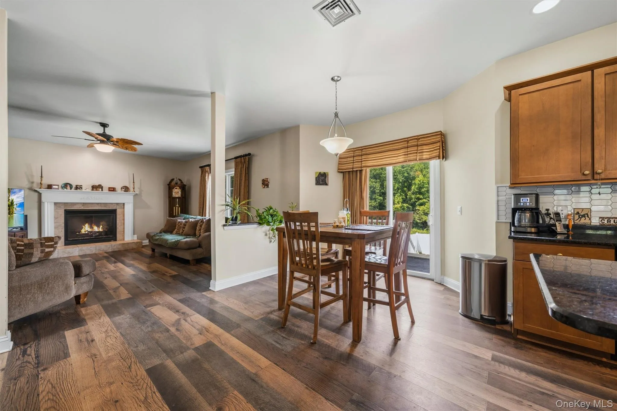 7 Seaman Court, Woodbury, NY, 4 Bedrooms Bedrooms, 11 Rooms Rooms,2 BathroomsBathrooms,Residential,For Rent,Seaman,0,1032361 7 Seaman Court, Woodbury, NY, 4 Bedrooms Bedrooms, 11 Rooms Rooms,2 BathroomsBathrooms,Residential,For Rent,Seaman,0,1032361