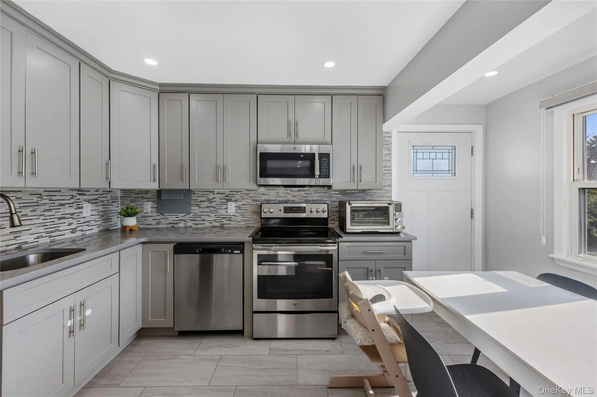 75 Ranch Lane, Hempstead, NY, 4 Bedrooms Bedrooms, 8 Rooms Rooms,2 BathroomsBathrooms,Residential,For Rent,Ranch,0,1032364 75 Ranch Lane, Hempstead, NY, 4 Bedrooms Bedrooms, 8 Rooms Rooms,2 BathroomsBathrooms,Residential,For Rent,Ranch,0,1032364