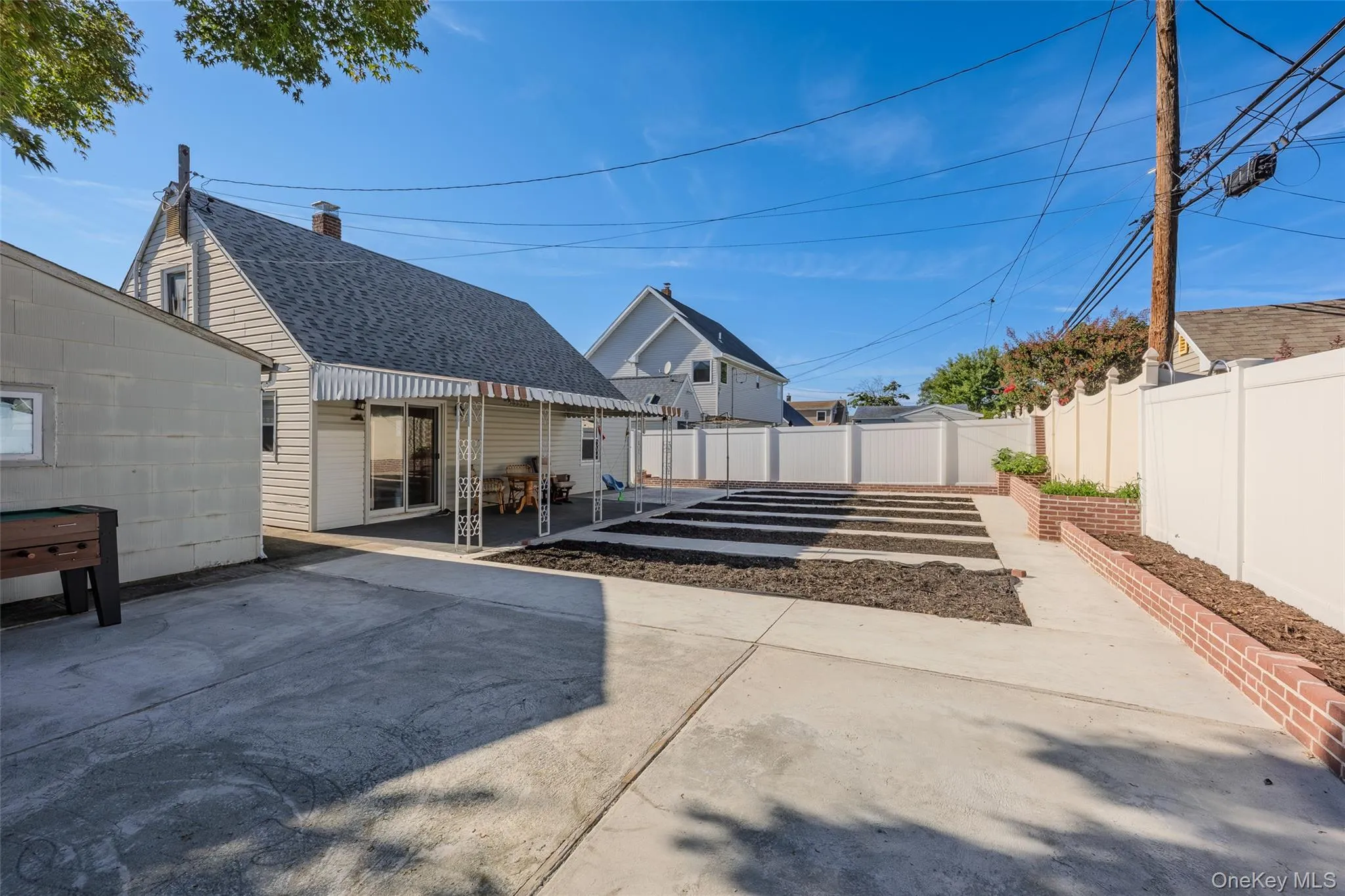 75 Ranch Lane, Hempstead, NY, 4 Bedrooms Bedrooms, 8 Rooms Rooms,2 BathroomsBathrooms,Residential,For Rent,Ranch,0,1032364 75 Ranch Lane, Hempstead, NY, 4 Bedrooms Bedrooms, 8 Rooms Rooms,2 BathroomsBathrooms,Residential,For Rent,Ranch,0,1032364