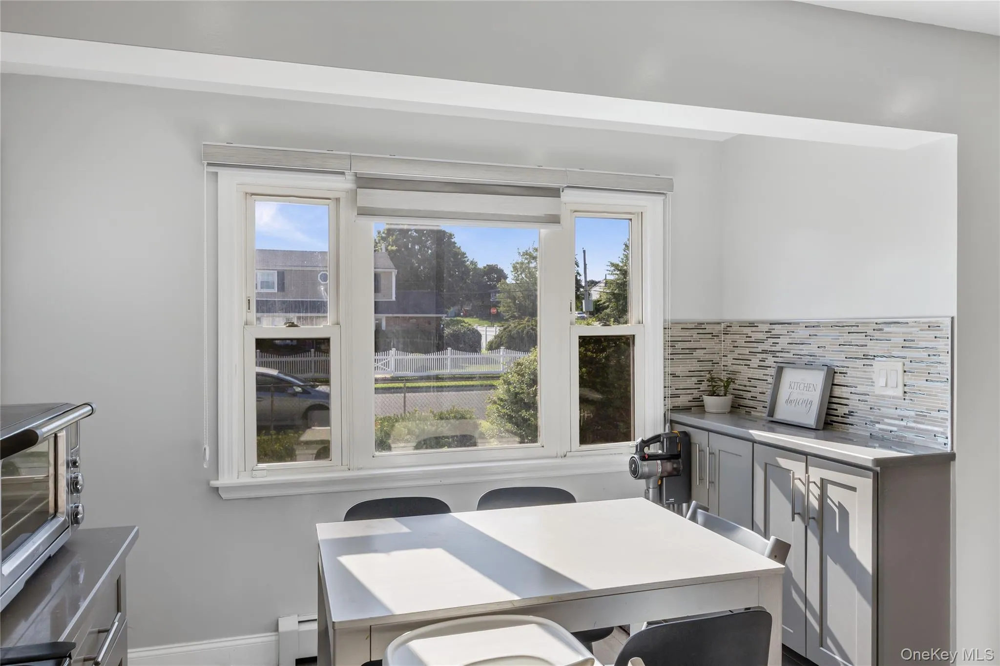 75 Ranch Lane, Hempstead, NY, 4 Bedrooms Bedrooms, 8 Rooms Rooms,2 BathroomsBathrooms,Residential,For Rent,Ranch,0,1032364 75 Ranch Lane, Hempstead, NY, 4 Bedrooms Bedrooms, 8 Rooms Rooms,2 BathroomsBathrooms,Residential,For Rent,Ranch,0,1032364