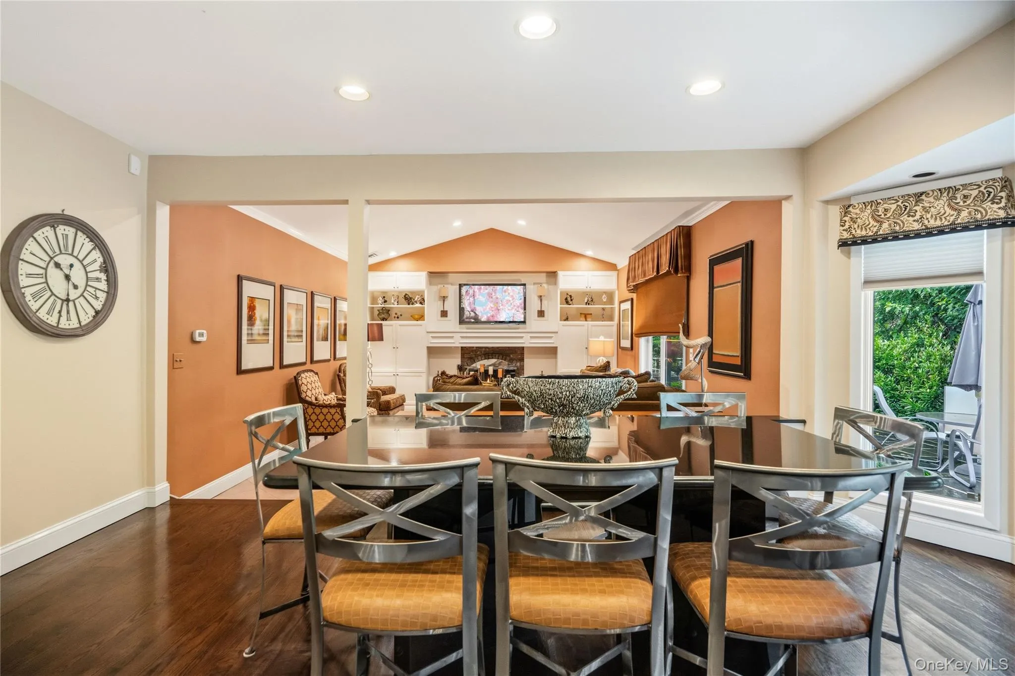 15 Hunt Court, North Hempstead, NY, 5 Bedrooms Bedrooms, 11 Rooms Rooms,2 BathroomsBathrooms,Residential,For Rent,Hunt,0,1032368 15 Hunt Court, North Hempstead, NY, 5 Bedrooms Bedrooms, 11 Rooms Rooms,2 BathroomsBathrooms,Residential,For Rent,Hunt,0,1032368