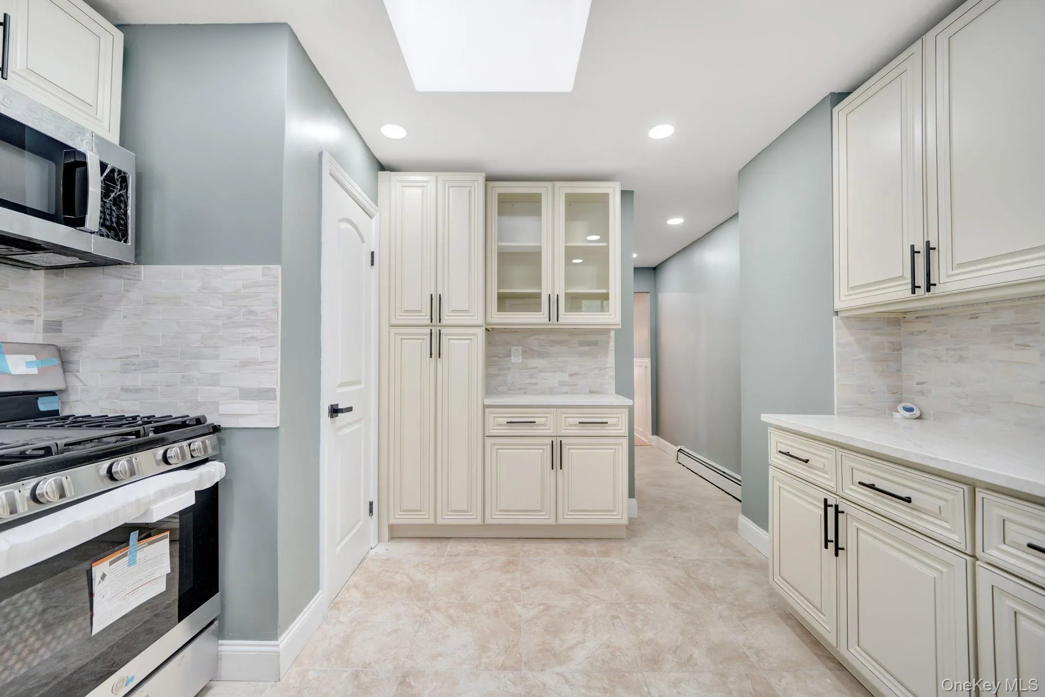 1852 34th Street, New York, NY, 3 Bedrooms Bedrooms, 6 Rooms Rooms,2 BathroomsBathrooms,Residential,For Rent,34th,0,1032375 1852 34th Street, New York, NY, 3 Bedrooms Bedrooms, 6 Rooms Rooms,2 BathroomsBathrooms,Residential,For Rent,34th,0,1032375