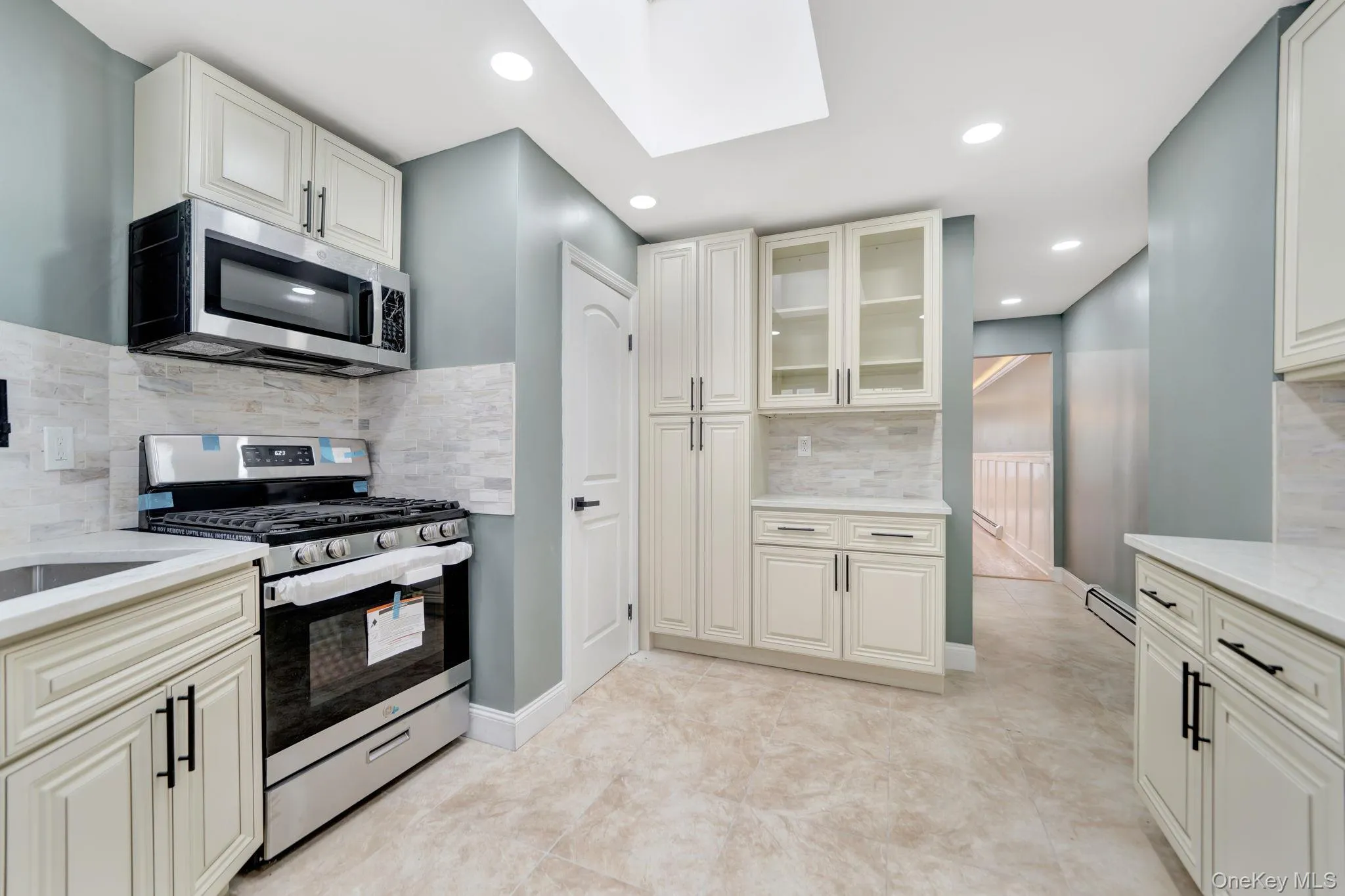 1852 34th Street, New York, NY, 3 Bedrooms Bedrooms, 6 Rooms Rooms,2 BathroomsBathrooms,Residential,For Rent,34th,0,1032375 1852 34th Street, New York, NY, 3 Bedrooms Bedrooms, 6 Rooms Rooms,2 BathroomsBathrooms,Residential,For Rent,34th,0,1032375