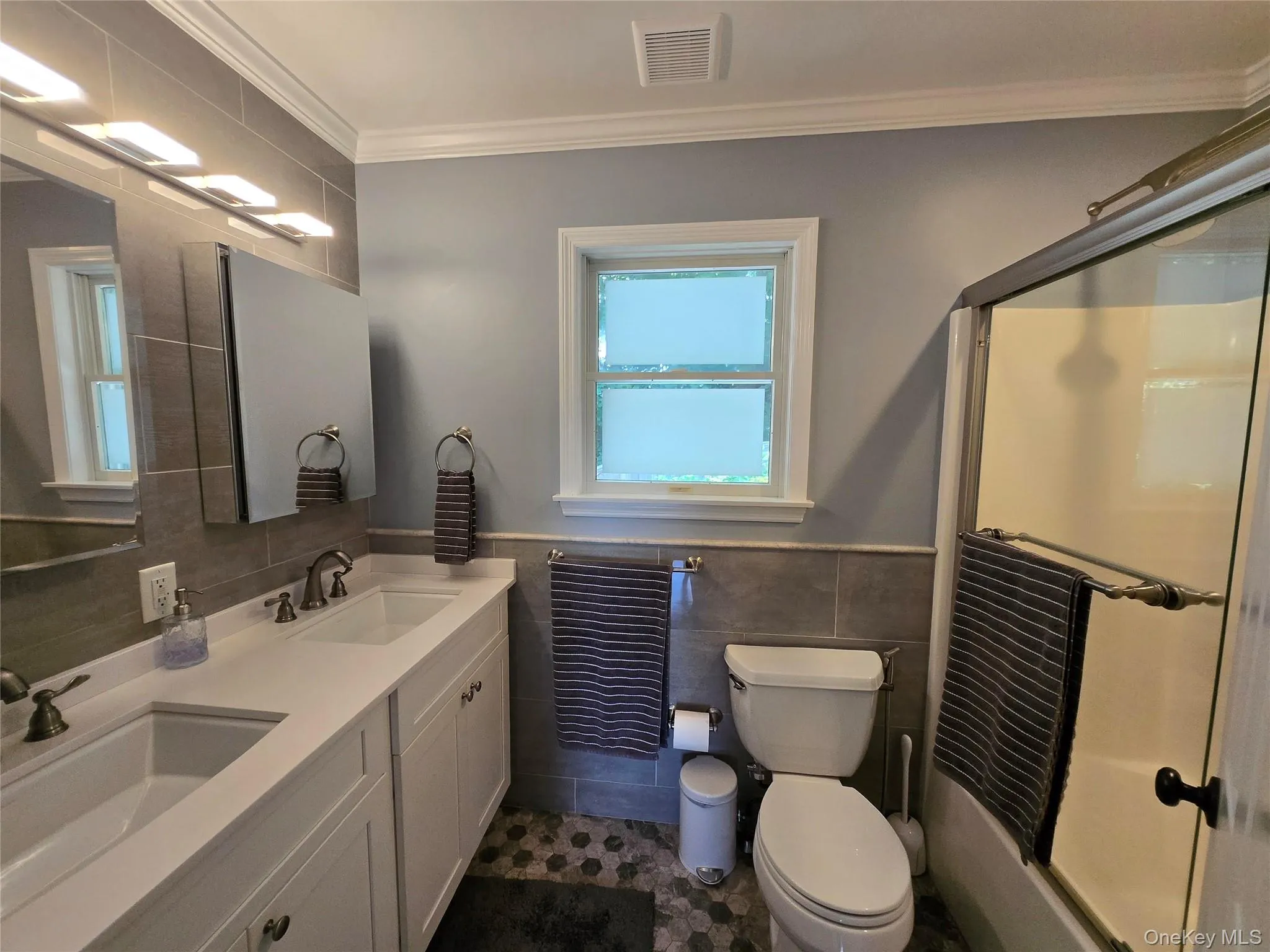 36 Grandview Drive, Carmel, NY, 1 Bedroom Bedrooms, 5 Rooms Rooms,1 BathroomBathrooms,Residential,For Rent,Grandview,0,1032378 36 Grandview Drive, Carmel, NY, 1 Bedroom Bedrooms, 5 Rooms Rooms,1 BathroomBathrooms,Residential,For Rent,Grandview,0,1032378
