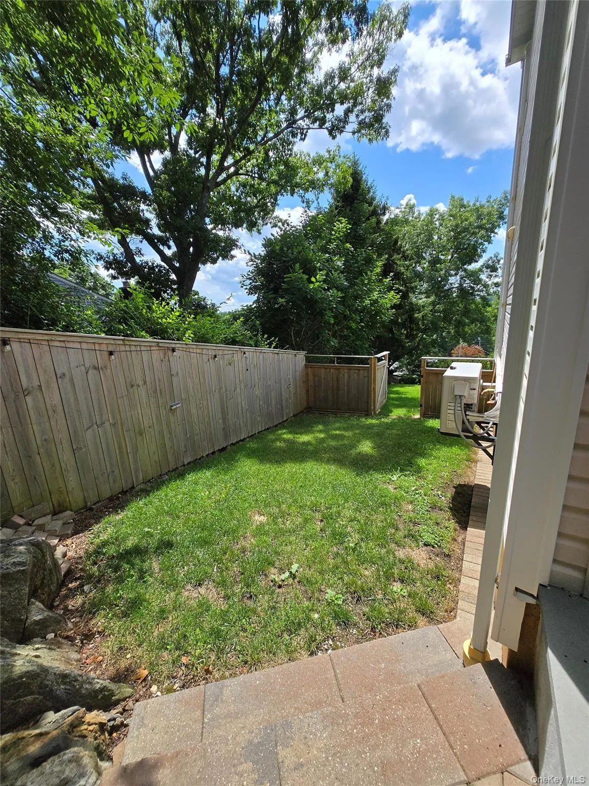 36 Grandview Drive, Carmel, NY, 1 Bedroom Bedrooms, 5 Rooms Rooms,1 BathroomBathrooms,Residential,For Rent,Grandview,0,1032378 36 Grandview Drive, Carmel, NY, 1 Bedroom Bedrooms, 5 Rooms Rooms,1 BathroomBathrooms,Residential,For Rent,Grandview,0,1032378