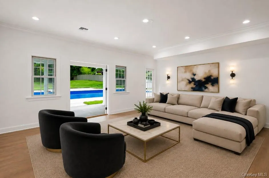 75 Centerport Road, Huntington, NY, 7 Bedrooms Bedrooms, 14 Rooms Rooms,5 BathroomsBathrooms,Residential,For Rent,Centerport,0,1032383 75 Centerport Road, Huntington, NY, 7 Bedrooms Bedrooms, 14 Rooms Rooms,5 BathroomsBathrooms,Residential,For Rent,Centerport,0,1032383