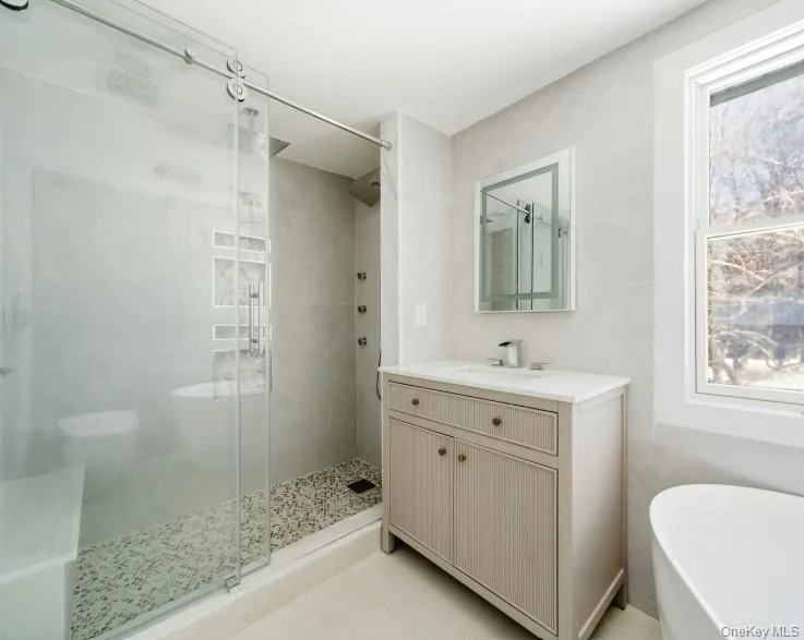75 Centerport Road, Huntington, NY, 7 Bedrooms Bedrooms, 14 Rooms Rooms,5 BathroomsBathrooms,Residential,For Rent,Centerport,0,1032383 75 Centerport Road, Huntington, NY, 7 Bedrooms Bedrooms, 14 Rooms Rooms,5 BathroomsBathrooms,Residential,For Rent,Centerport,0,1032383