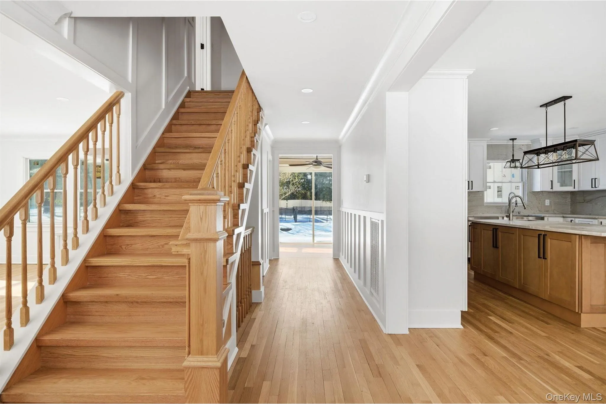 75 Centerport Road, Huntington, NY, 7 Bedrooms Bedrooms, 14 Rooms Rooms,5 BathroomsBathrooms,Residential,For Rent,Centerport,0,1032383 75 Centerport Road, Huntington, NY, 7 Bedrooms Bedrooms, 14 Rooms Rooms,5 BathroomsBathrooms,Residential,For Rent,Centerport,0,1032383