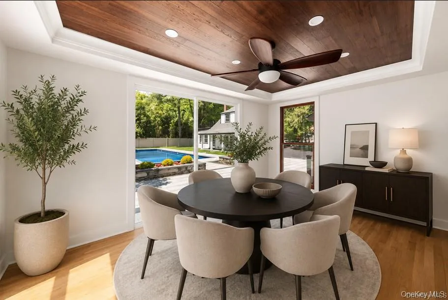 75 Centerport Road, Huntington, NY, 7 Bedrooms Bedrooms, 14 Rooms Rooms,5 BathroomsBathrooms,Residential,For Rent,Centerport,0,1032383 75 Centerport Road, Huntington, NY, 7 Bedrooms Bedrooms, 14 Rooms Rooms,5 BathroomsBathrooms,Residential,For Rent,Centerport,0,1032383