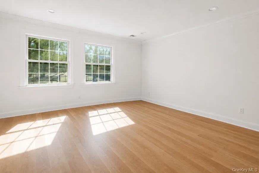 75 Centerport Road, Huntington, NY, 7 Bedrooms Bedrooms, 14 Rooms Rooms,5 BathroomsBathrooms,Residential,For Rent,Centerport,0,1032383 75 Centerport Road, Huntington, NY, 7 Bedrooms Bedrooms, 14 Rooms Rooms,5 BathroomsBathrooms,Residential,For Rent,Centerport,0,1032383