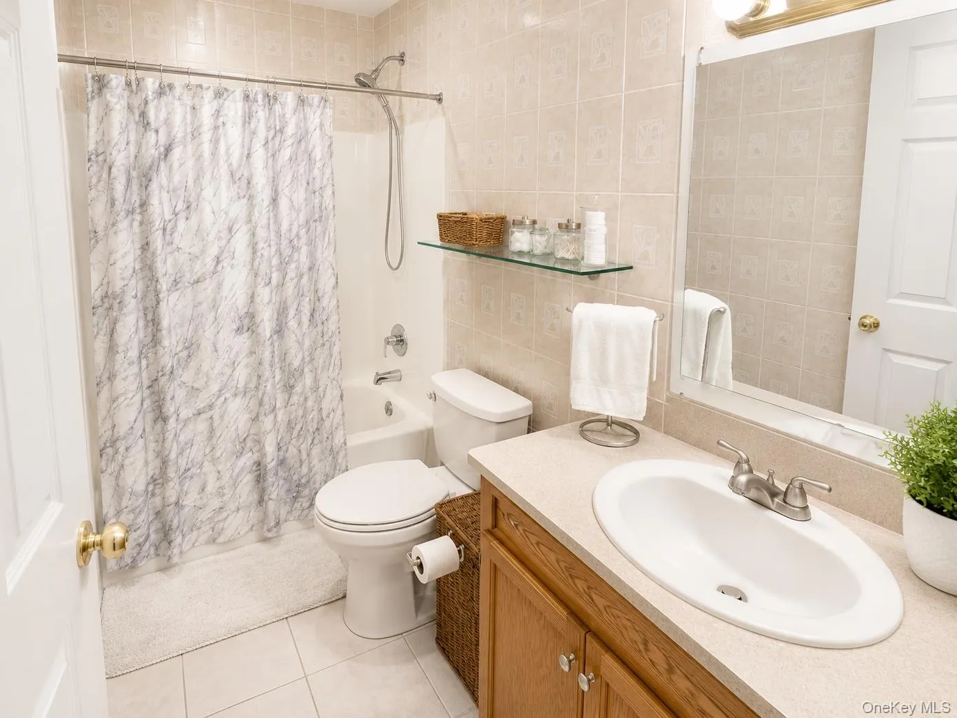 274 Grey Road, Fallsburg, NY, 4 Bedrooms Bedrooms, 9 Rooms Rooms,3 BathroomsBathrooms,Residential,For Rent,Grey,0,1032386 274 Grey Road, Fallsburg, NY, 4 Bedrooms Bedrooms, 9 Rooms Rooms,3 BathroomsBathrooms,Residential,For Rent,Grey,0,1032386