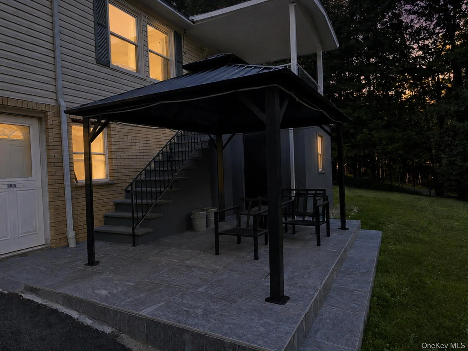 274 Grey Road, Fallsburg, NY, 4 Bedrooms Bedrooms, 9 Rooms Rooms,3 BathroomsBathrooms,Residential,For Rent,Grey,0,1032386 274 Grey Road, Fallsburg, NY, 4 Bedrooms Bedrooms, 9 Rooms Rooms,3 BathroomsBathrooms,Residential,For Rent,Grey,0,1032386