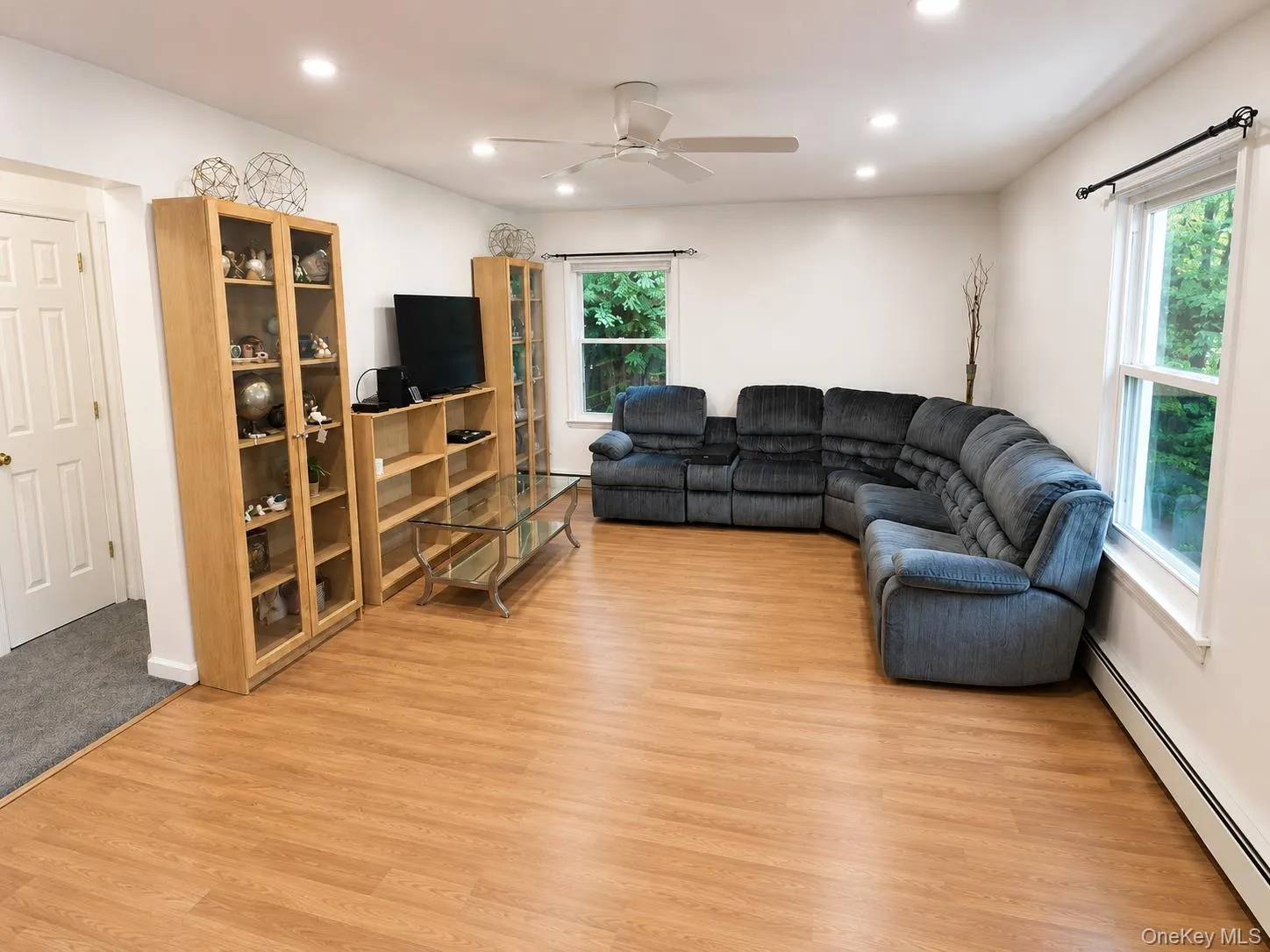 274 Grey Road, Fallsburg, NY, 4 Bedrooms Bedrooms, 9 Rooms Rooms,3 BathroomsBathrooms,Residential,For Rent,Grey,0,1032386 274 Grey Road, Fallsburg, NY, 4 Bedrooms Bedrooms, 9 Rooms Rooms,3 BathroomsBathrooms,Residential,For Rent,Grey,0,1032386