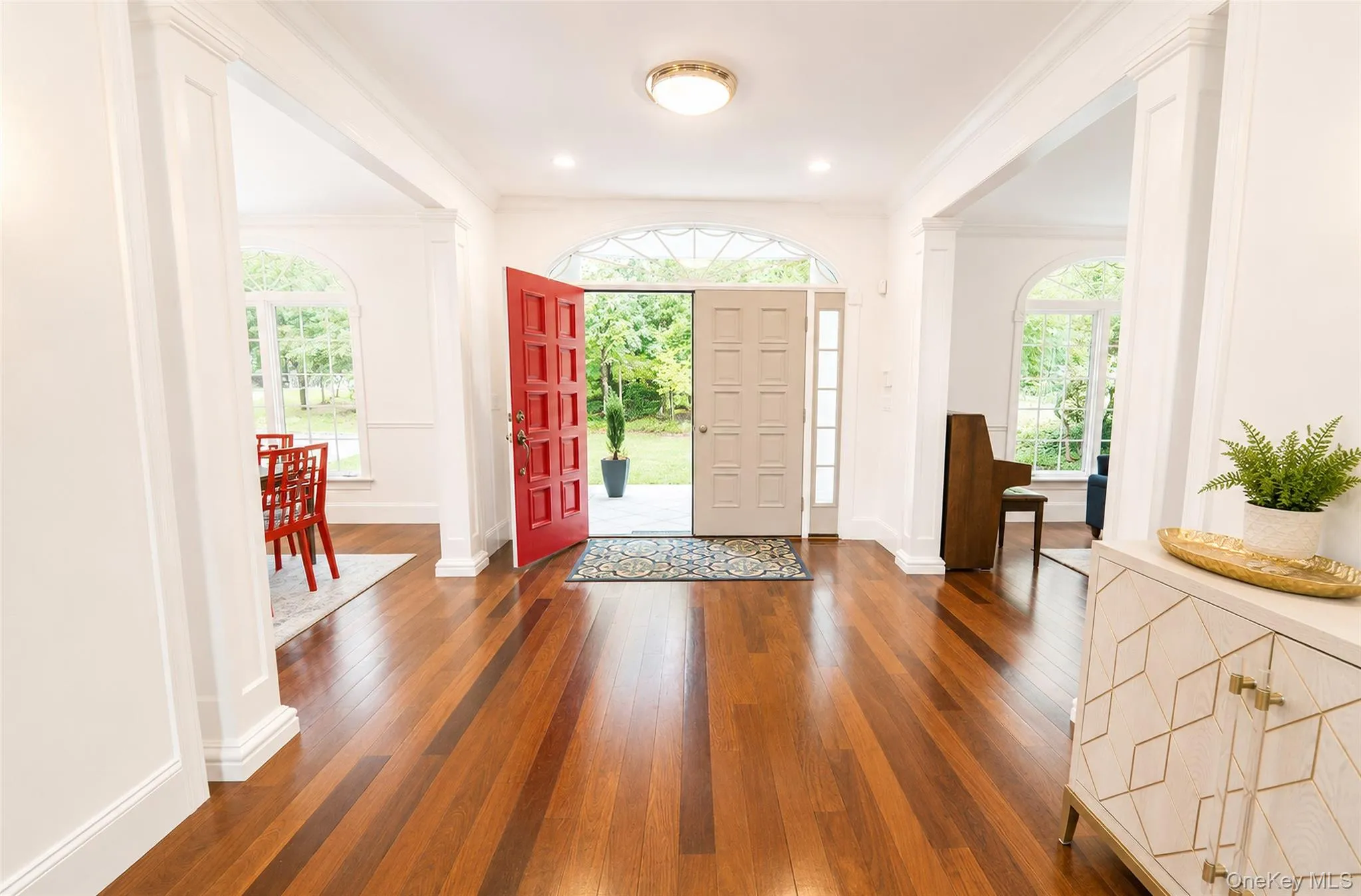 Step inside to soaring ceilings, rich hardwood floors, recessed lighting, and an exceptional and inviting floorplan. Step inside to soaring ceilings, rich hardwood floors, recessed lighting, and an exceptional and inviting floorplan.