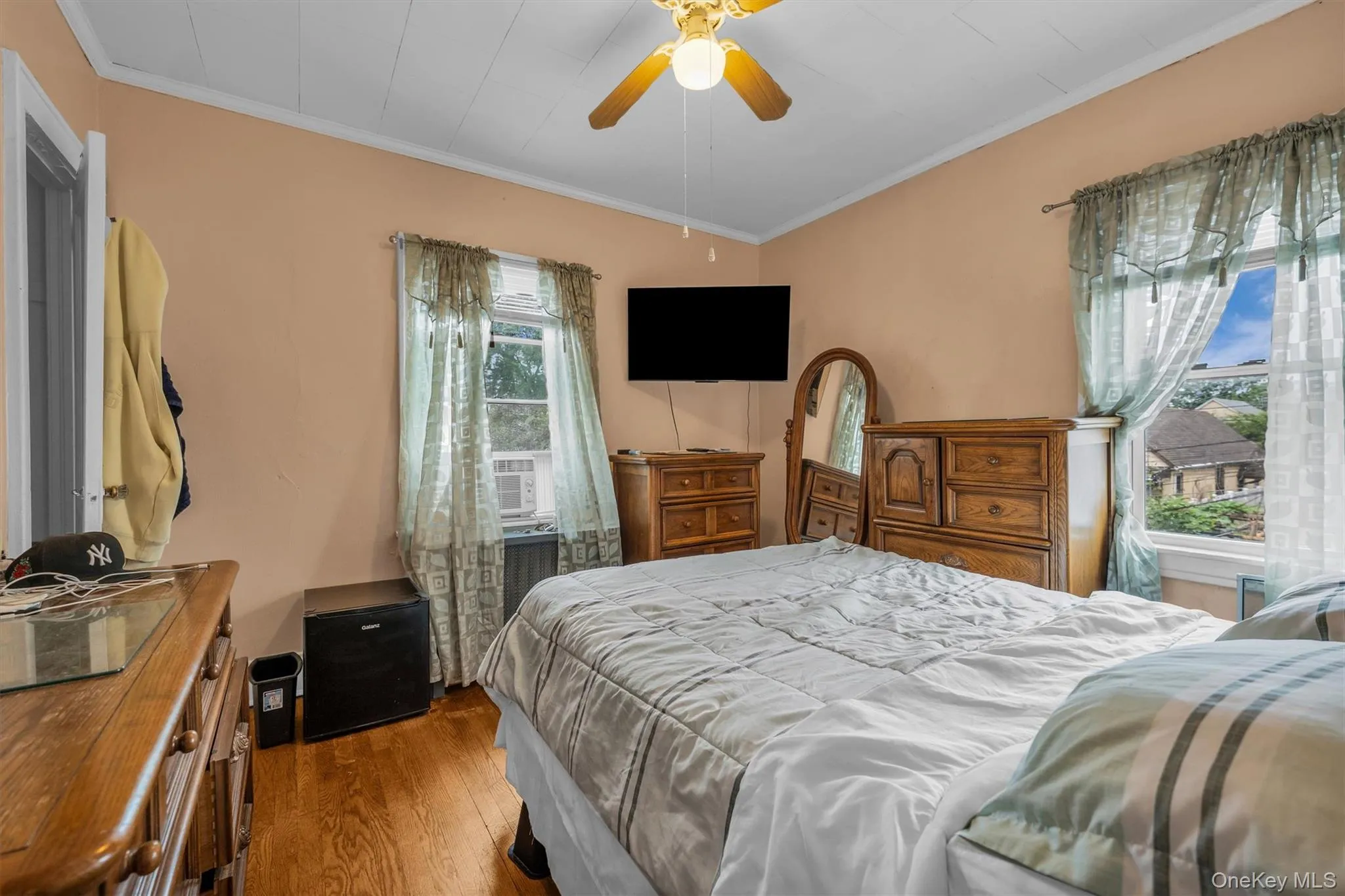 11510 Van Wyck Expressway, New York, NY, 5 Bedrooms Bedrooms, 10 Rooms Rooms,2 BathroomsBathrooms,Residential,For Rent,Van Wyck,0,1032388 11510 Van Wyck Expressway, New York, NY, 5 Bedrooms Bedrooms, 10 Rooms Rooms,2 BathroomsBathrooms,Residential,For Rent,Van Wyck,0,1032388