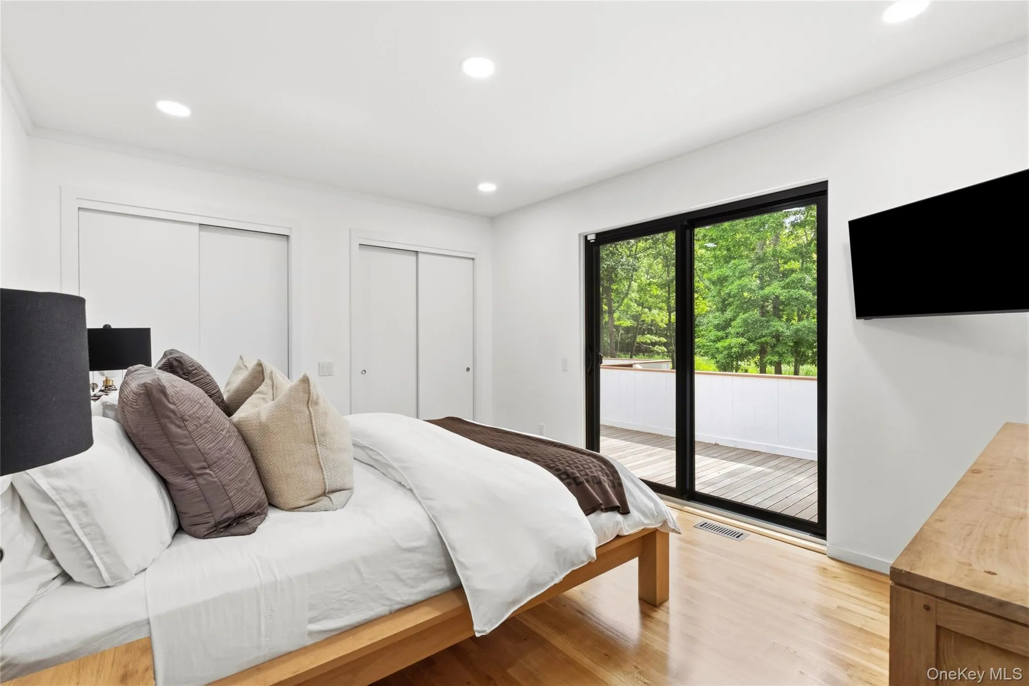 98 Old Farm Road, Southampton, NY, 3 Bedrooms Bedrooms, 9 Rooms Rooms,2 BathroomsBathrooms,Residential,For Rent,Old Farm,0,1032391 98 Old Farm Road, Southampton, NY, 3 Bedrooms Bedrooms, 9 Rooms Rooms,2 BathroomsBathrooms,Residential,For Rent,Old Farm,0,1032391