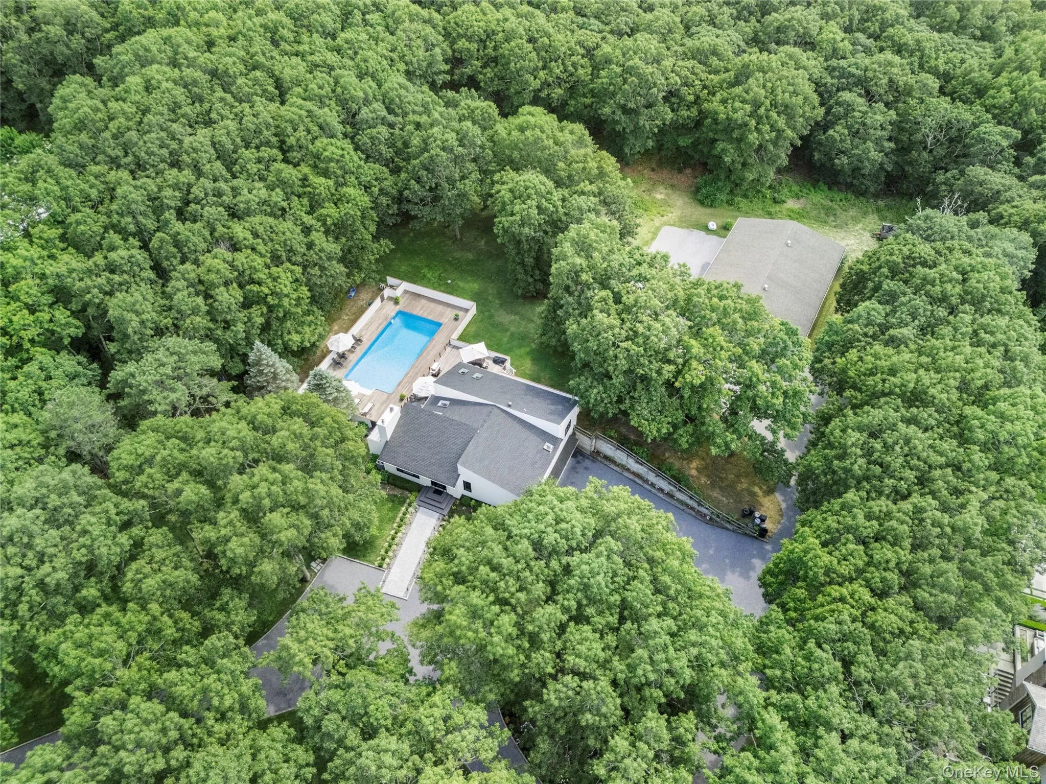 98 Old Farm Road, Southampton, NY, 3 Bedrooms Bedrooms, 9 Rooms Rooms,2 BathroomsBathrooms,Residential,For Rent,Old Farm,0,1032391 98 Old Farm Road, Southampton, NY, 3 Bedrooms Bedrooms, 9 Rooms Rooms,2 BathroomsBathrooms,Residential,For Rent,Old Farm,0,1032391