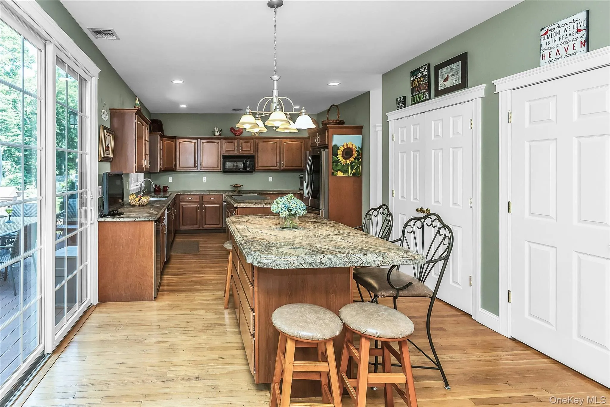 1025 Seawood Drive, Southold, NY, 4 Bedrooms Bedrooms, 8 Rooms Rooms,3 BathroomsBathrooms,Residential,For Rent,Seawood,0,1032396 1025 Seawood Drive, Southold, NY, 4 Bedrooms Bedrooms, 8 Rooms Rooms,3 BathroomsBathrooms,Residential,For Rent,Seawood,0,1032396