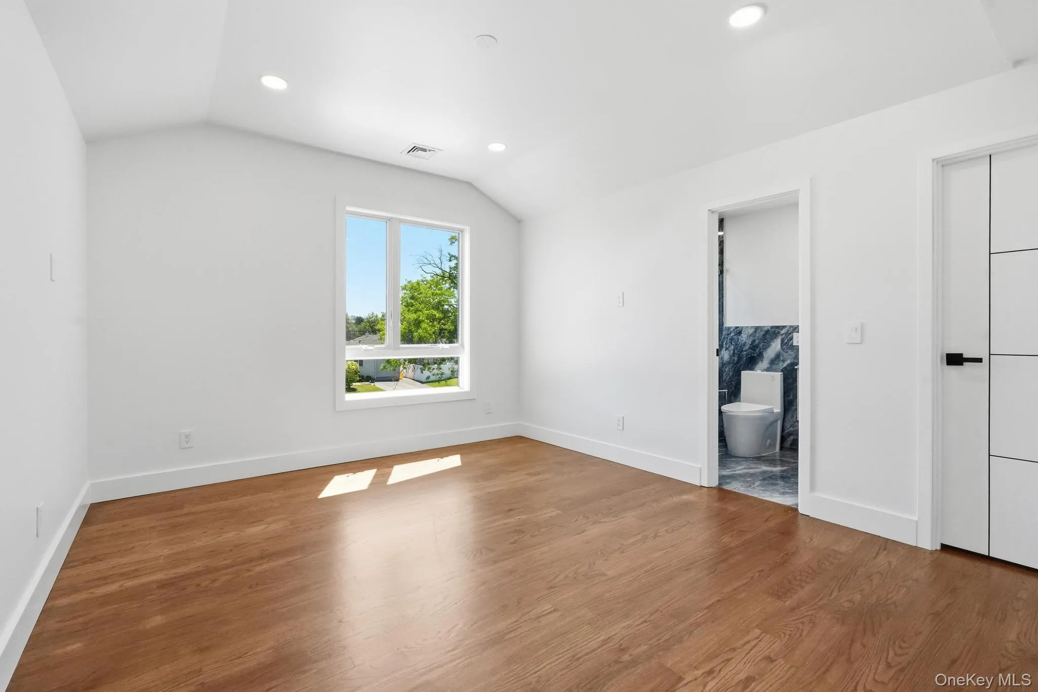 17 Gerhard Road, Oyster Bay, NY, 5 Bedrooms Bedrooms, 8 Rooms Rooms,4 BathroomsBathrooms,Residential,For Rent,Gerhard,0,1032399 17 Gerhard Road, Oyster Bay, NY, 5 Bedrooms Bedrooms, 8 Rooms Rooms,4 BathroomsBathrooms,Residential,For Rent,Gerhard,0,1032399
