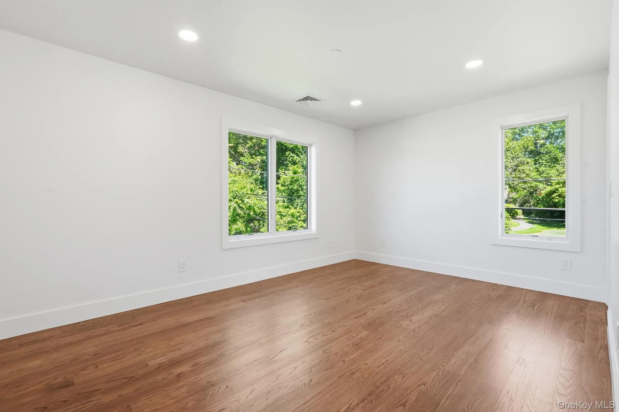 17 Gerhard Road, Oyster Bay, NY, 5 Bedrooms Bedrooms, 8 Rooms Rooms,4 BathroomsBathrooms,Residential,For Rent,Gerhard,0,1032399 17 Gerhard Road, Oyster Bay, NY, 5 Bedrooms Bedrooms, 8 Rooms Rooms,4 BathroomsBathrooms,Residential,For Rent,Gerhard,0,1032399