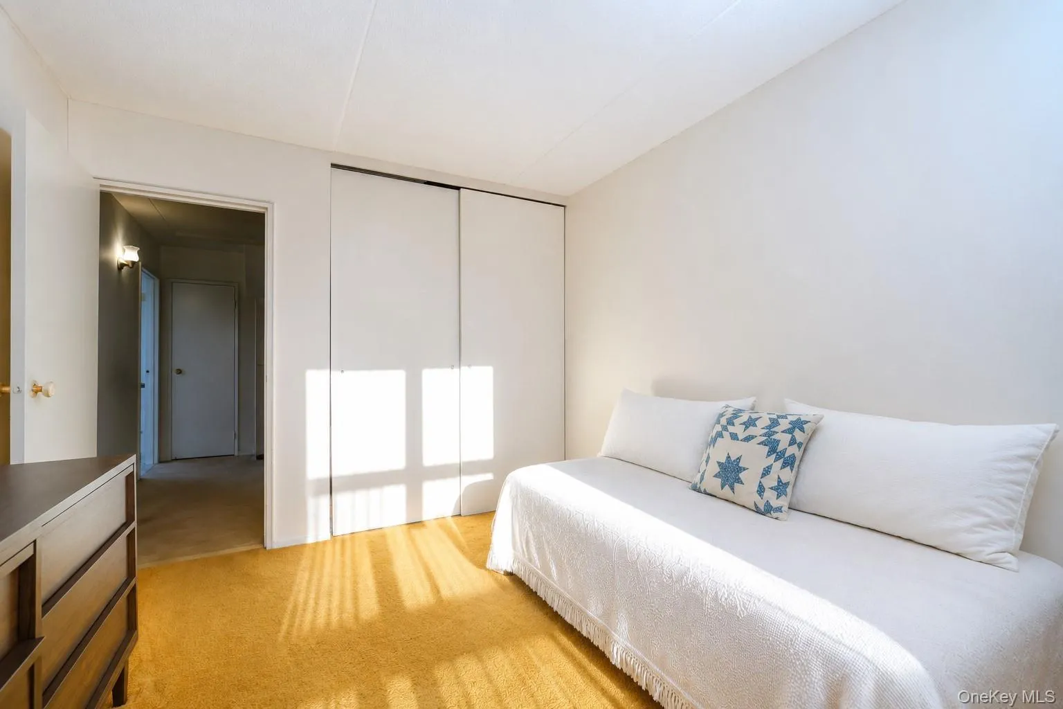 10 Windham Loop, New York, NY, 2 Bedrooms Bedrooms, 5 Rooms Rooms,1 BathroomBathrooms,Residential,For Rent,Windham,0,1032401 10 Windham Loop, New York, NY, 2 Bedrooms Bedrooms, 5 Rooms Rooms,1 BathroomBathrooms,Residential,For Rent,Windham,0,1032401
