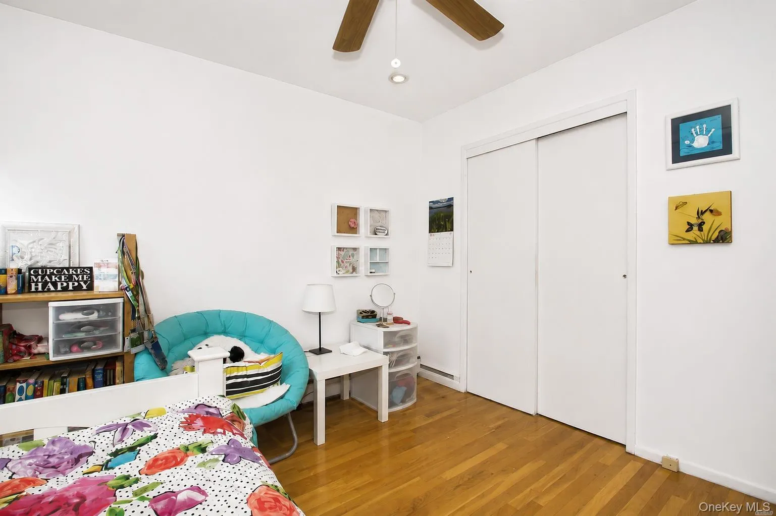Bedroom - Freshly Painted Bedroom - Freshly Painted