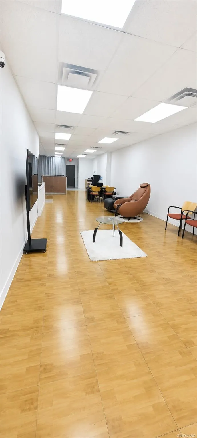 21945 Jamaica Avenue, New York, NY, ,Commercial Lease,For Rent,Jamaica,0,1032417 21945 Jamaica Avenue, New York, NY, ,Commercial Lease,For Rent,Jamaica,0,1032417
