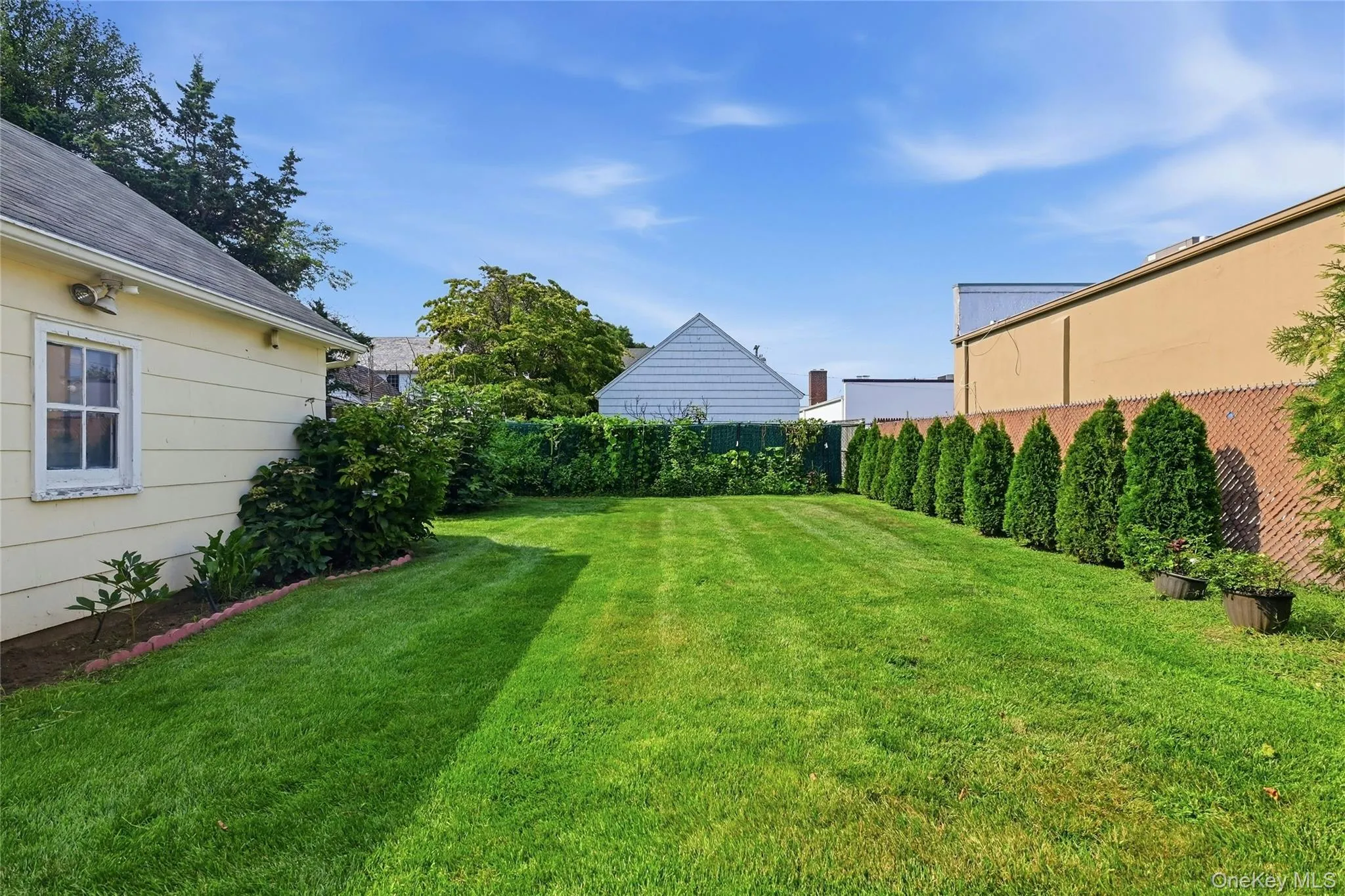 148 Canterbury Road, North Hempstead, NY, 2 Bedrooms Bedrooms, 5 Rooms Rooms,1 BathroomBathrooms,Residential,For Rent,Canterbury,0,1032426 148 Canterbury Road, North Hempstead, NY, 2 Bedrooms Bedrooms, 5 Rooms Rooms,1 BathroomBathrooms,Residential,For Rent,Canterbury,0,1032426
