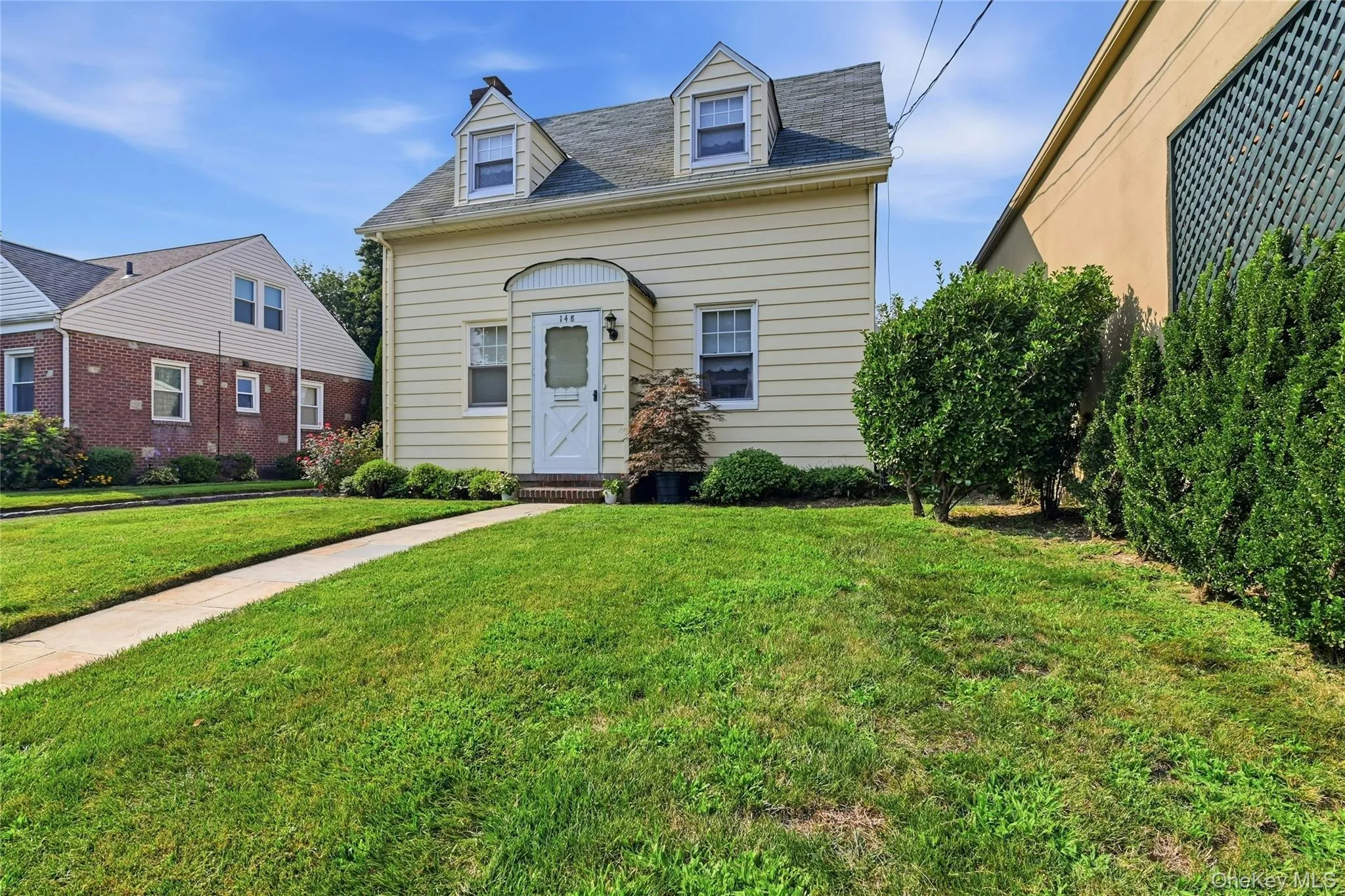 148 Canterbury Road, North Hempstead, NY, 2 Bedrooms Bedrooms, 5 Rooms Rooms,1 BathroomBathrooms,Residential,For Rent,Canterbury,0,1032426 148 Canterbury Road, North Hempstead, NY, 2 Bedrooms Bedrooms, 5 Rooms Rooms,1 BathroomBathrooms,Residential,For Rent,Canterbury,0,1032426