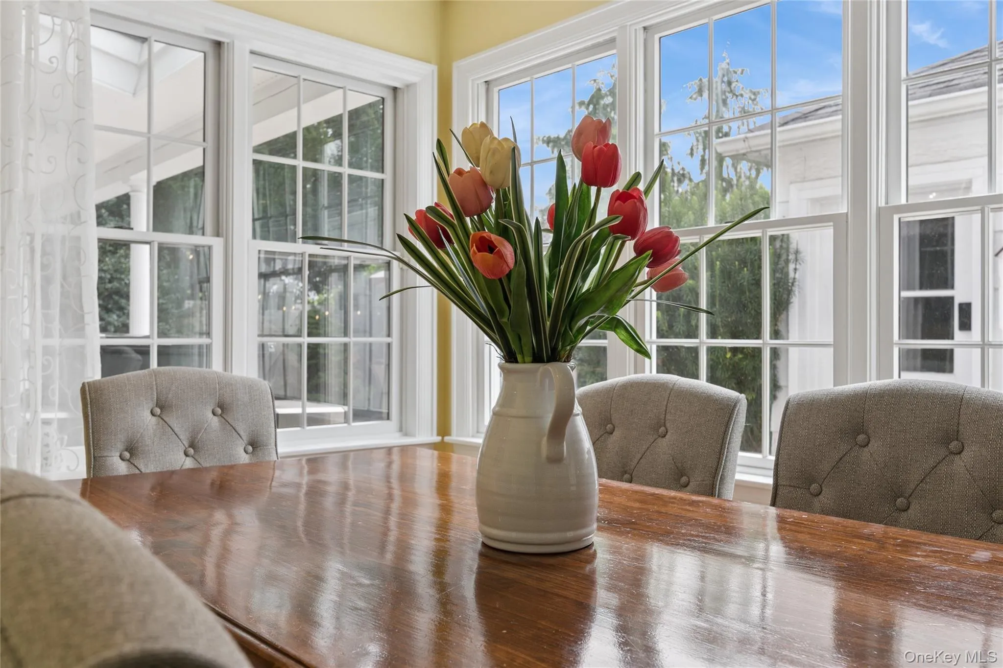 Sun-drenched with south and west facing windows Sun-drenched with south and west facing windows