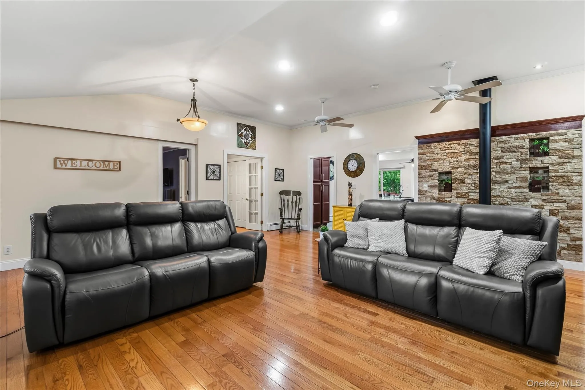 270 Cromwell Hill Road, Monroe, NY, 2 Bedrooms Bedrooms, 5 Rooms Rooms,2 BathroomsBathrooms,Residential,For Rent,Cromwell Hill,0,1032428 270 Cromwell Hill Road, Monroe, NY, 2 Bedrooms Bedrooms, 5 Rooms Rooms,2 BathroomsBathrooms,Residential,For Rent,Cromwell Hill,0,1032428