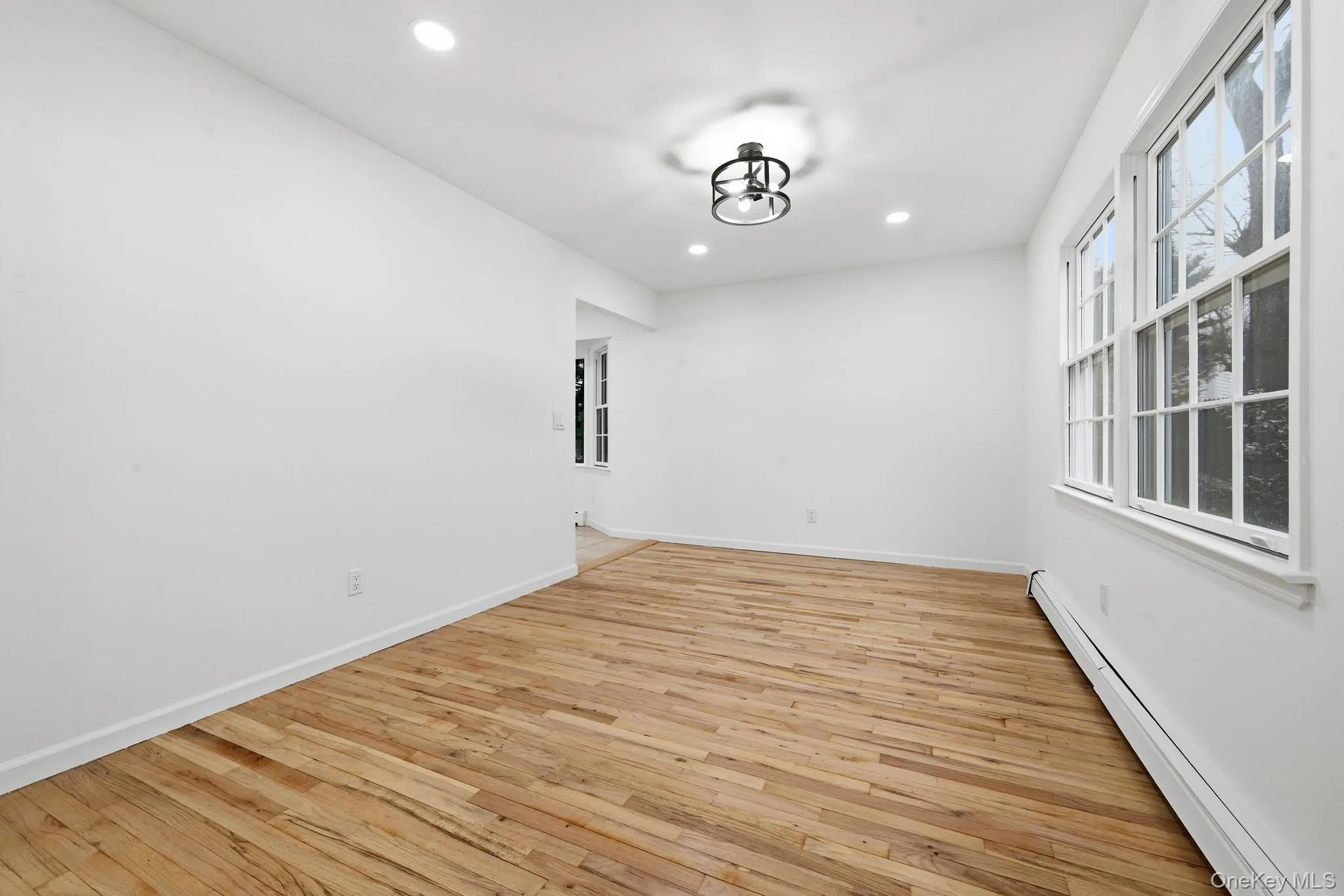 19 Sherwood Court, Brookhaven, NY, 4 Bedrooms Bedrooms, 12 Rooms Rooms,3 BathroomsBathrooms,Residential,For Rent,Sherwood,0,1032429 19 Sherwood Court, Brookhaven, NY, 4 Bedrooms Bedrooms, 12 Rooms Rooms,3 BathroomsBathrooms,Residential,For Rent,Sherwood,0,1032429