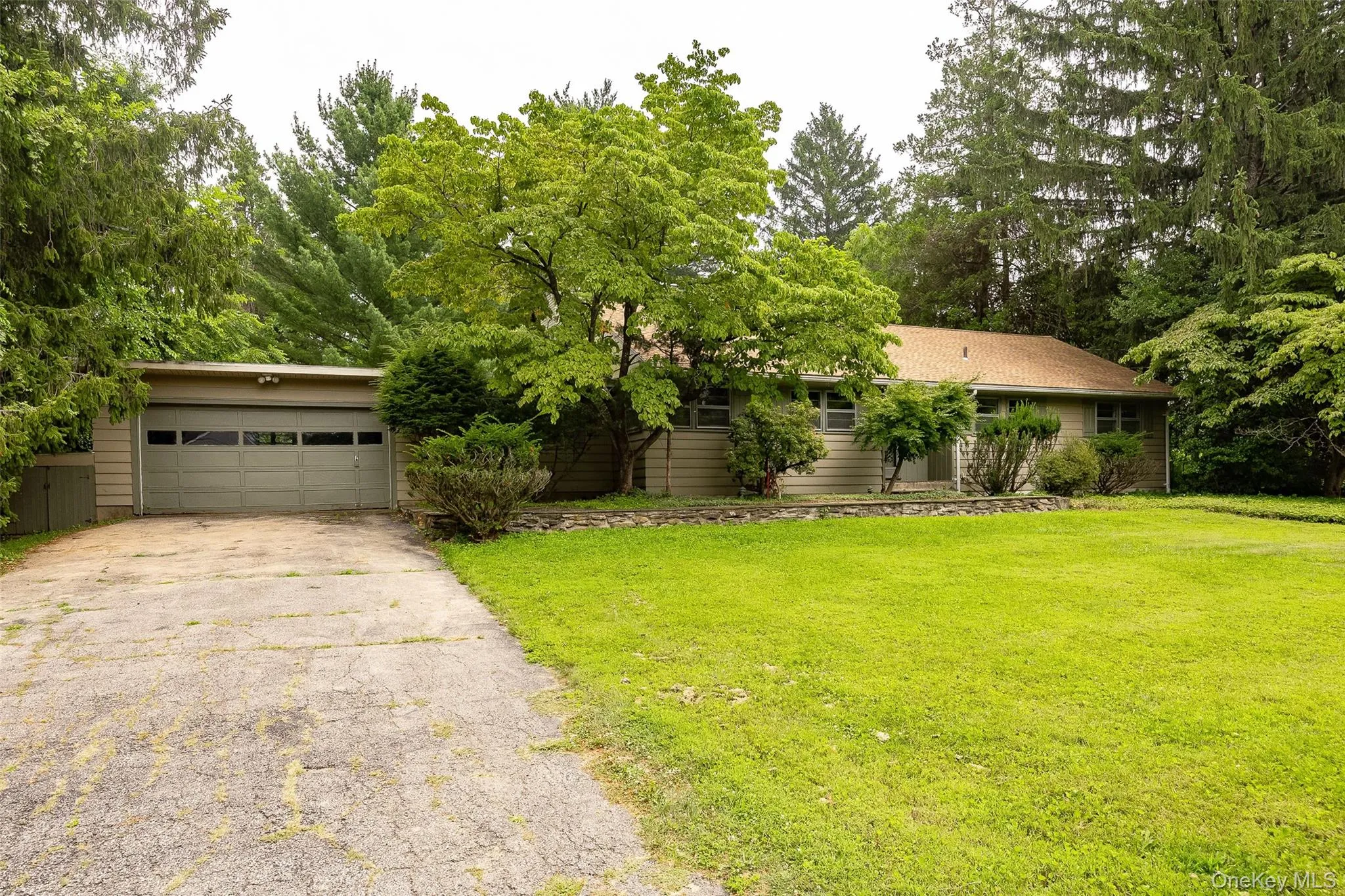 18 Flower Hill Road, Poughkeepsie (town), NY, 3 Bedrooms Bedrooms, 10 Rooms Rooms,2 BathroomsBathrooms,Residential,For Rent,Flower Hill,0,1032431 18 Flower Hill Road, Poughkeepsie (town), NY, 3 Bedrooms Bedrooms, 10 Rooms Rooms,2 BathroomsBathrooms,Residential,For Rent,Flower Hill,0,1032431