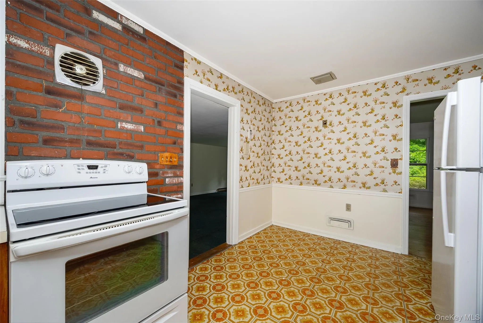 18 Flower Hill Road, Poughkeepsie (town), NY, 3 Bedrooms Bedrooms, 10 Rooms Rooms,2 BathroomsBathrooms,Residential,For Rent,Flower Hill,0,1032431 18 Flower Hill Road, Poughkeepsie (town), NY, 3 Bedrooms Bedrooms, 10 Rooms Rooms,2 BathroomsBathrooms,Residential,For Rent,Flower Hill,0,1032431