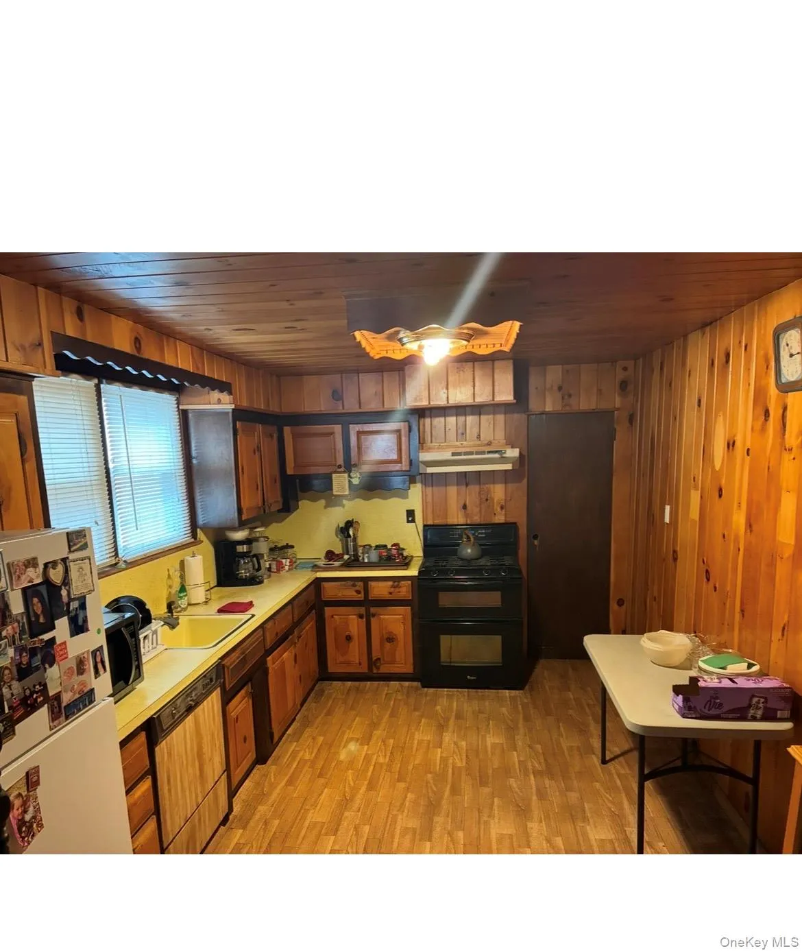 87-18 95th Avenue, New York, NY, 4 Bedrooms Bedrooms, 8 Rooms Rooms,1 BathroomBathrooms,Residential,For Rent,95th,0,1032434 87-18 95th Avenue, New York, NY, 4 Bedrooms Bedrooms, 8 Rooms Rooms,1 BathroomBathrooms,Residential,For Rent,95th,0,1032434