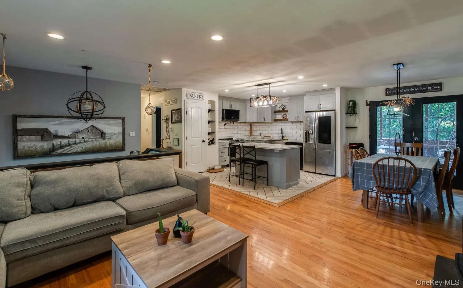 10 Lakeview Court, La Grange, NY, 3 Bedrooms Bedrooms, 8 Rooms Rooms,2 BathroomsBathrooms,Residential,For Rent,Lakeview,0,1032439 10 Lakeview Court, La Grange, NY, 3 Bedrooms Bedrooms, 8 Rooms Rooms,2 BathroomsBathrooms,Residential,For Rent,Lakeview,0,1032439