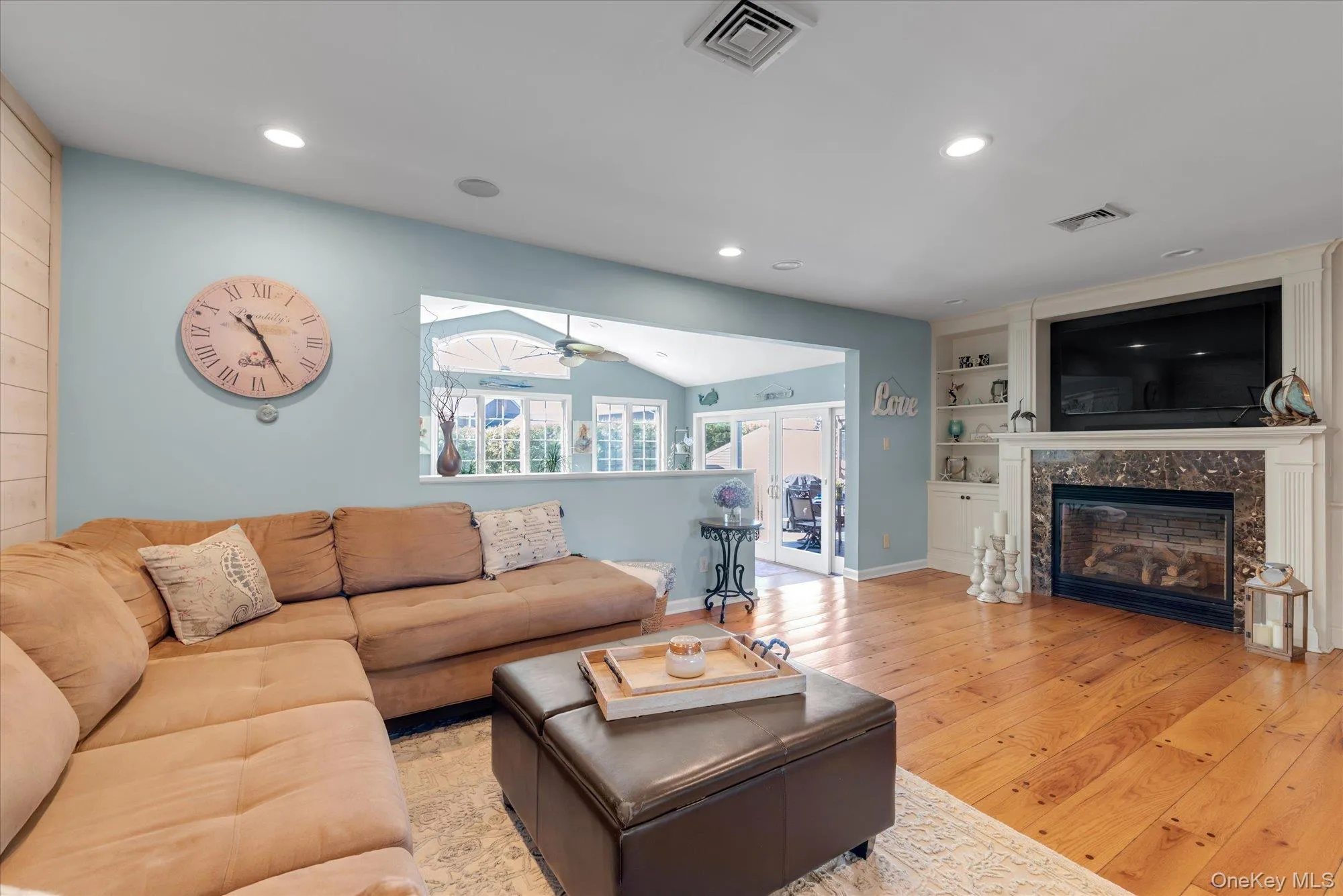 6 Montgomery Lane, Islip, NY, 3 Bedrooms Bedrooms, 7 Rooms Rooms,3 BathroomsBathrooms,Residential,For Rent,Montgomery,0,1032442 6 Montgomery Lane, Islip, NY, 3 Bedrooms Bedrooms, 7 Rooms Rooms,3 BathroomsBathrooms,Residential,For Rent,Montgomery,0,1032442