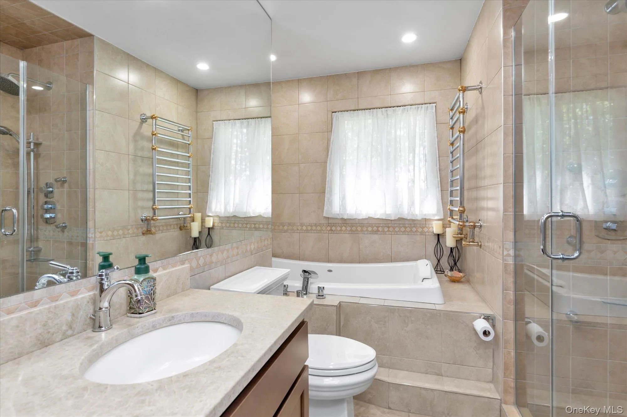 6 Montgomery Lane, Islip, NY, 3 Bedrooms Bedrooms, 7 Rooms Rooms,3 BathroomsBathrooms,Residential,For Rent,Montgomery,0,1032442 6 Montgomery Lane, Islip, NY, 3 Bedrooms Bedrooms, 7 Rooms Rooms,3 BathroomsBathrooms,Residential,For Rent,Montgomery,0,1032442